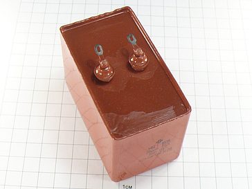 Конденсатор МБГТ 20мкФ 160В 10% "5"