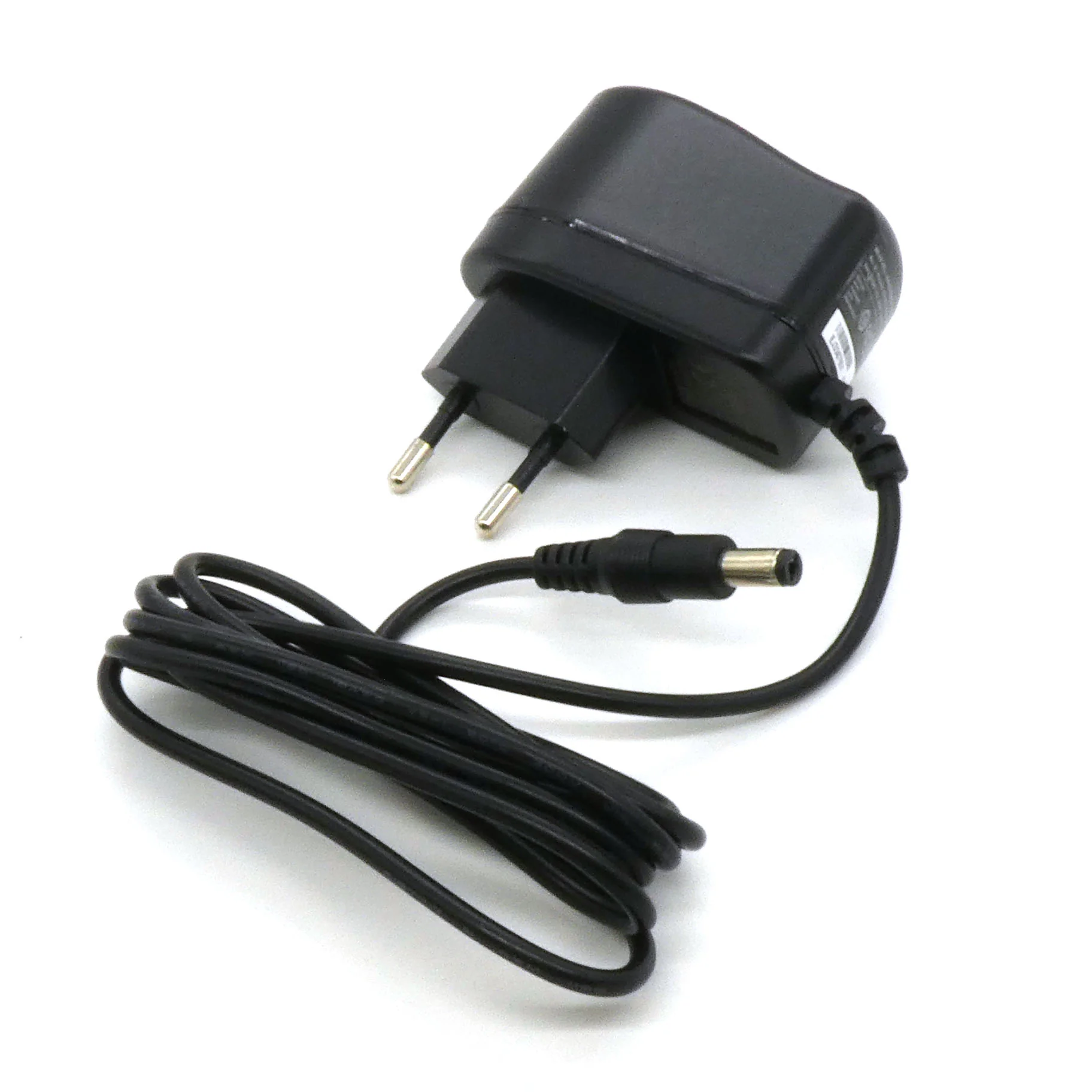 GS06E-1P1J - AC-DC,  6Вт, сетевой адаптер, выход 5В/1А, вход 90...264В AC, 47...63 Гц, 135...370B DC,  изоляция 3000B AC, 32x66x42.5мм, 0...+50°С, евровилка