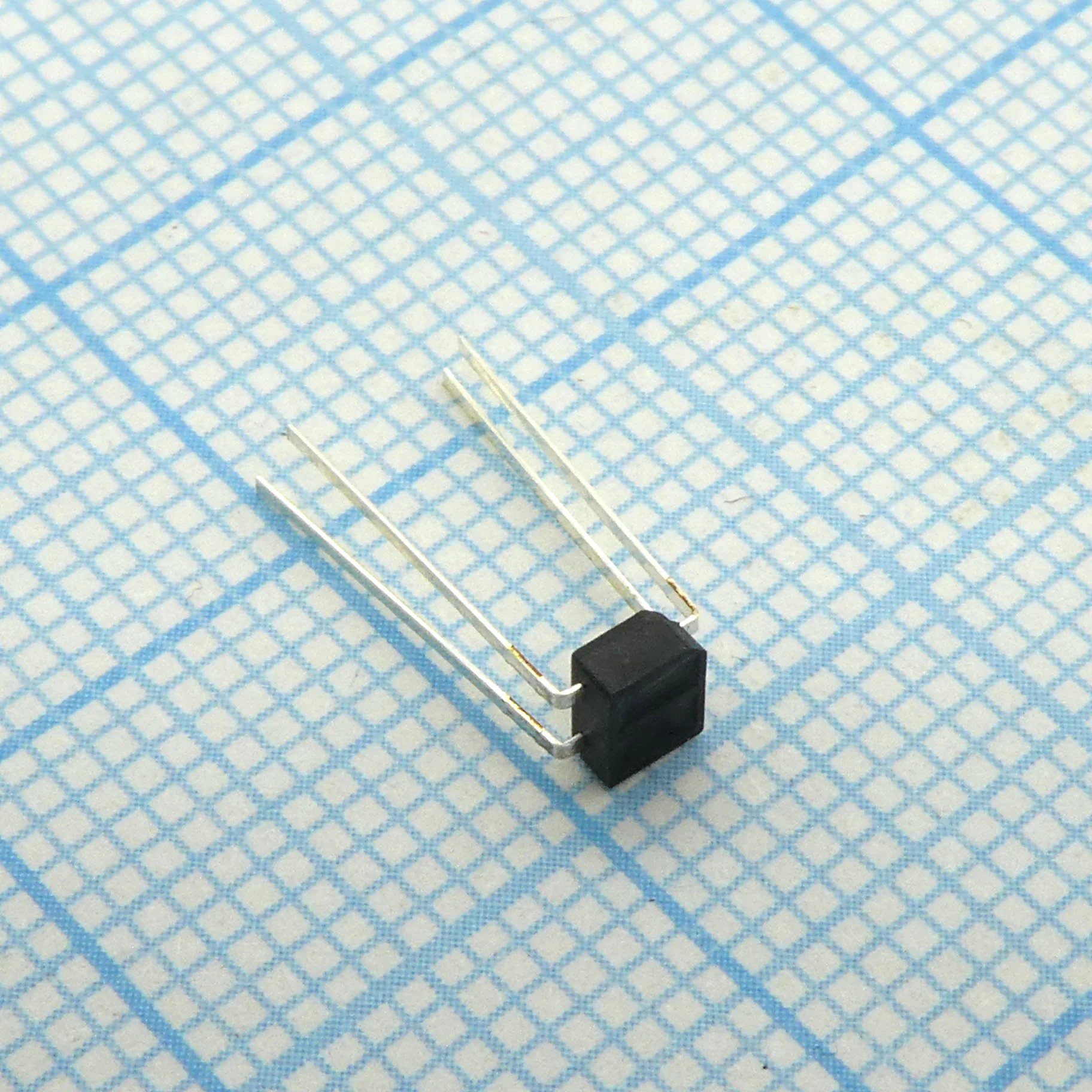 KTIR0821DS - Оптический датчик на отражение 940нМ