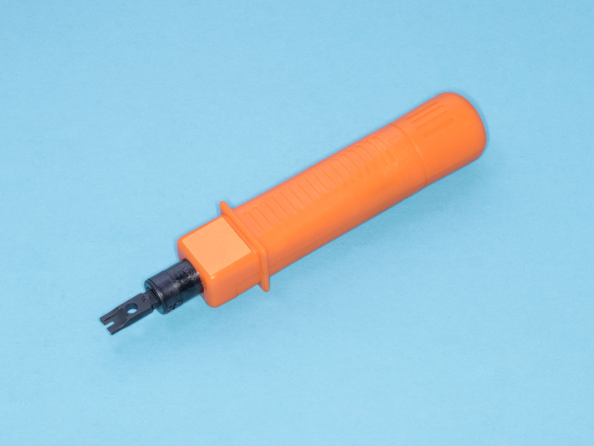 HT-314C - Инструмент для заделки проводов.в кросс тип 110/88, 66 с регулировкой