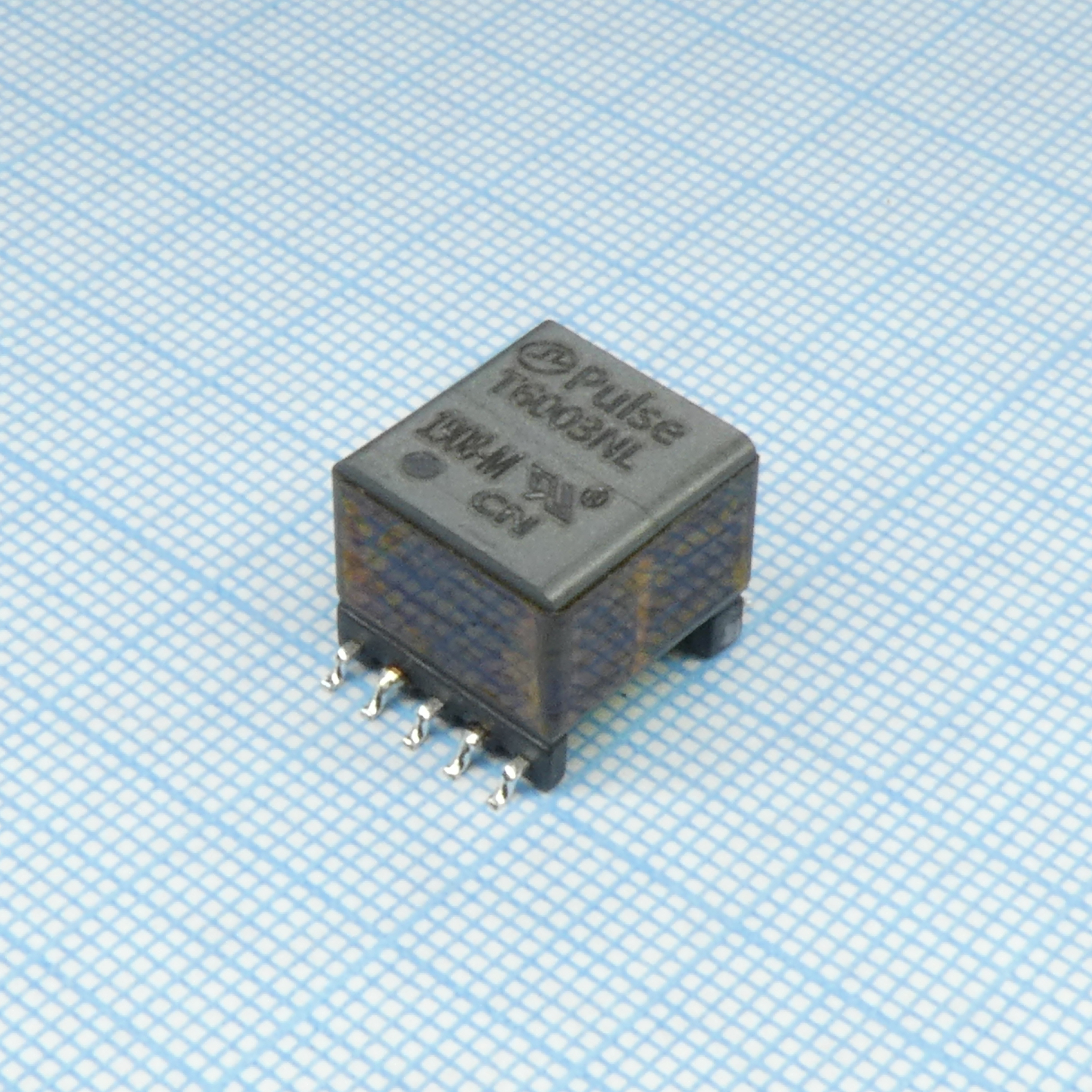 T6003NLT - Audio Transformer 1:1 1500Vrms 55Ohm Prim. DCR 70Ohm Sec. DCR 10Term. Gull Wing SMD