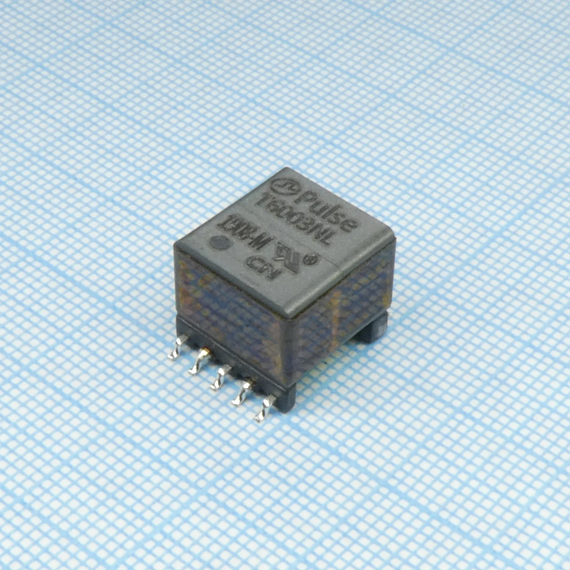 T6003NLT - Audio Transformer 1:1 1500Vrms 55Ohm Prim. DCR 70Ohm Sec. DCR 10Term. Gull Wing SMD