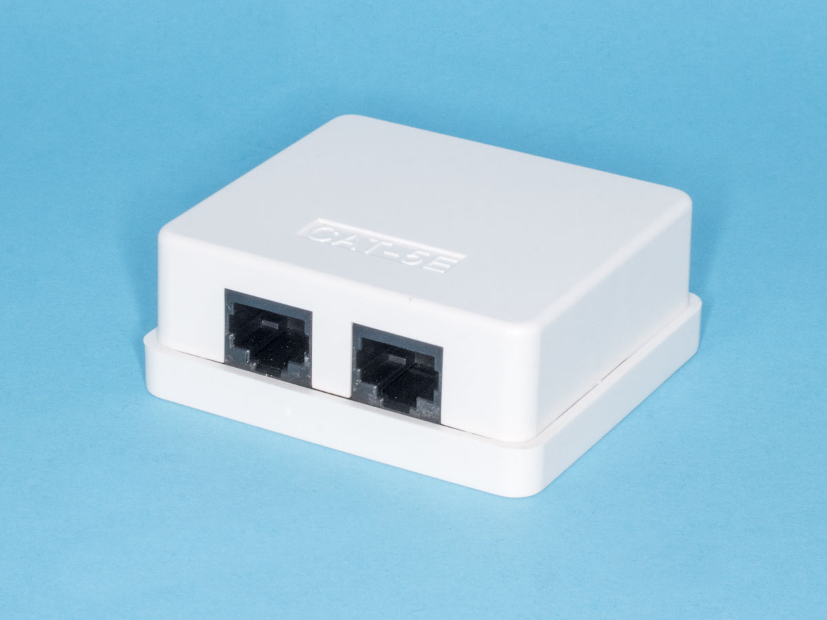 TJC2-5K - Розетка RJ-45 кат. 5е, двойная, тип KRONE, белая