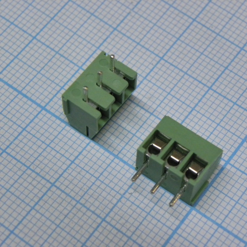 DG350-3.5-03P-14-00A(H) - Винтовой клеммный блок с защитой провода, 3 контакта. Серия DG350-3.5