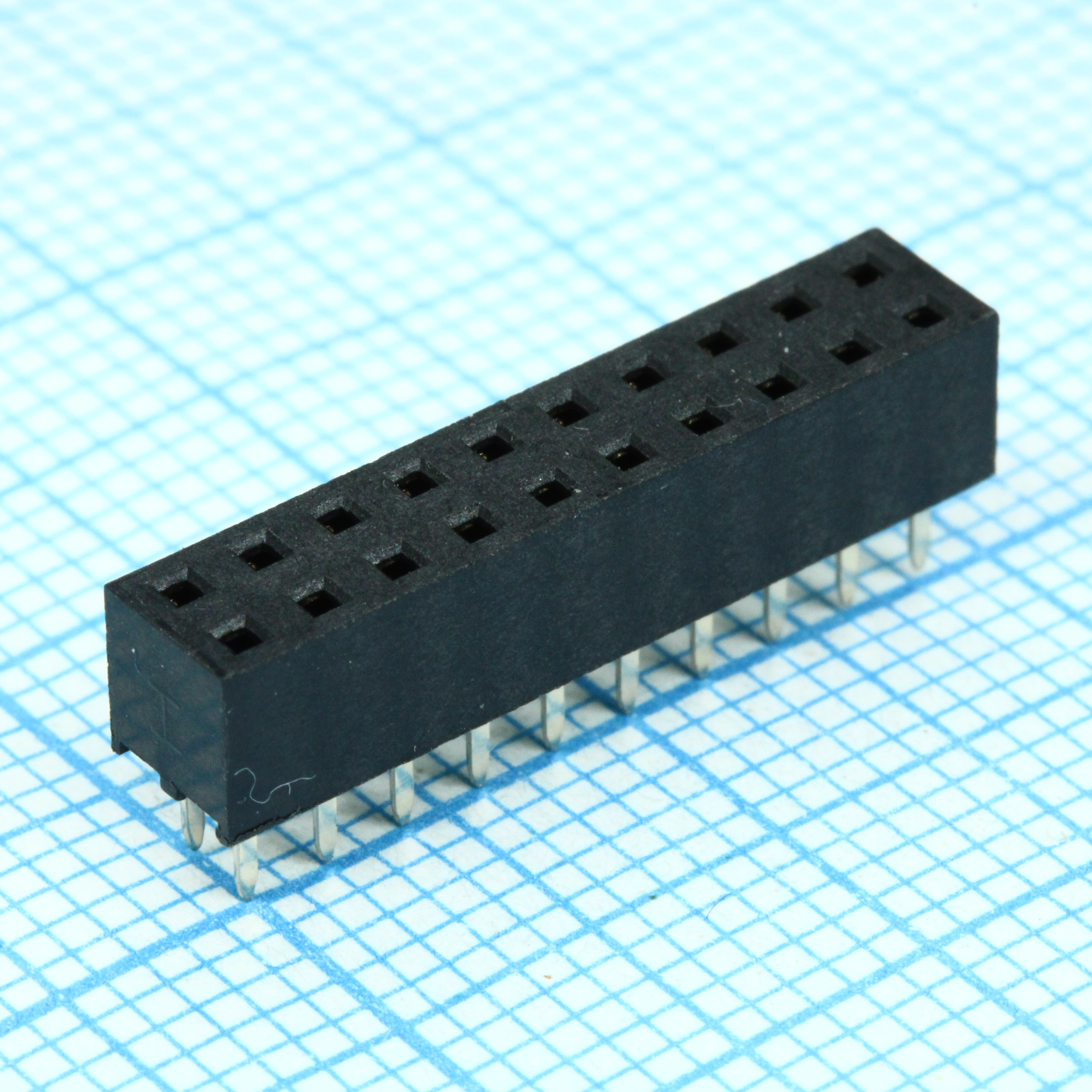 DS1026-06-2X10S8BV - Гнездо на плату 2x10 конт., шаг 2.00мм, высота 4.3мм ширина 4.1мм, позолоч.