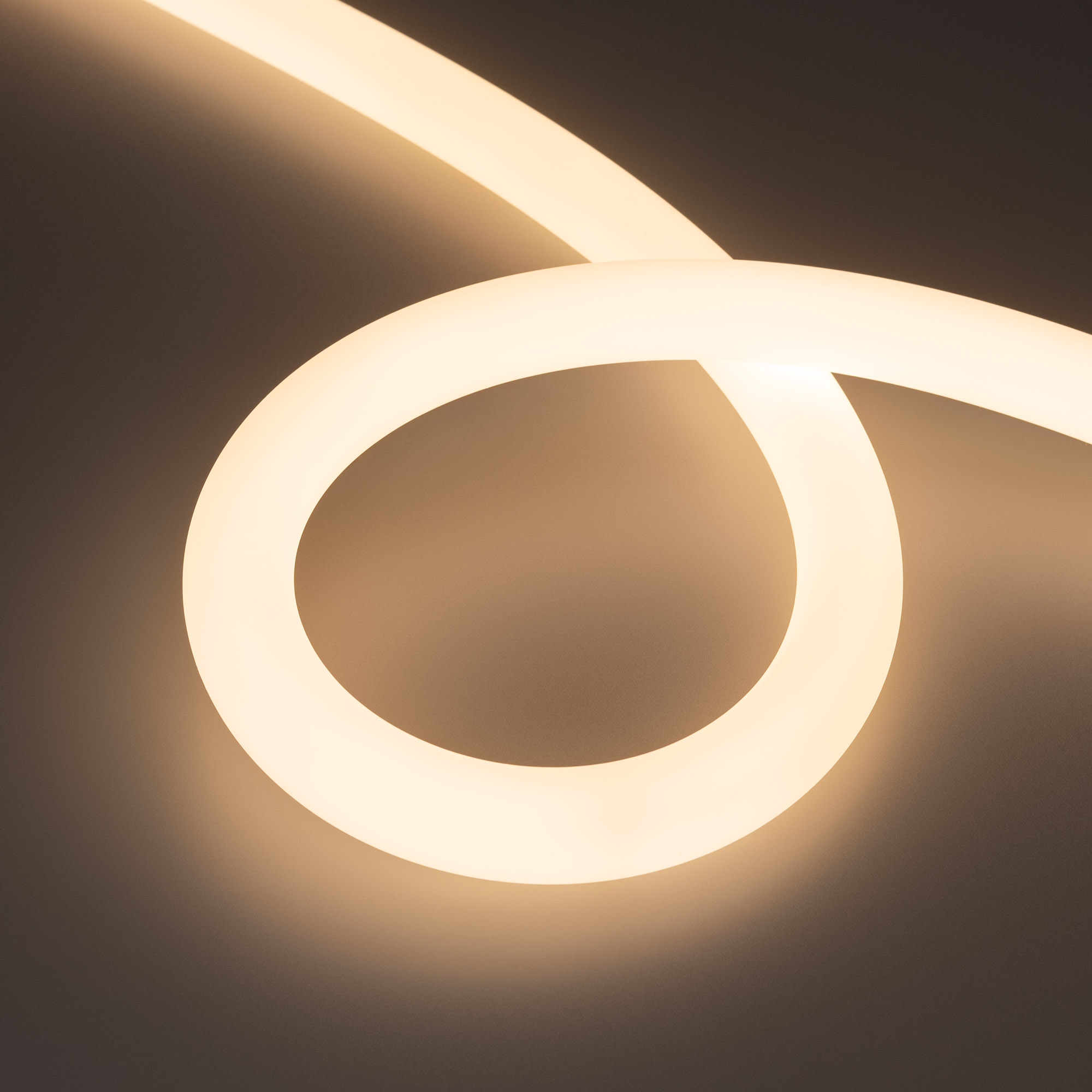 Лента герметичная MOONLIGHT-SIDE-FP-X1088-D25mm 24V Warm3000 (20 W/m, IP65, 5m, wire x1) 038868 - Гибкая герметичная лента (неон серии MOONLIGHT), сечение 25х25 мм. Светодиоды CSP 1088 шт/м. Цвет свечения ТЕПЛЫЙ БЕЛЫЙ (3000 К), индекс цветопередачи CRI>90