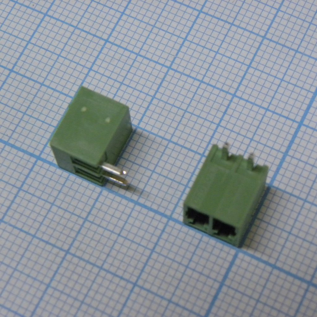 15EDGRC-3.5-02P-14-00A(H) - Разъемный клеммный блок на плату, 2 контакта. Серия 15EDGRC-3.5