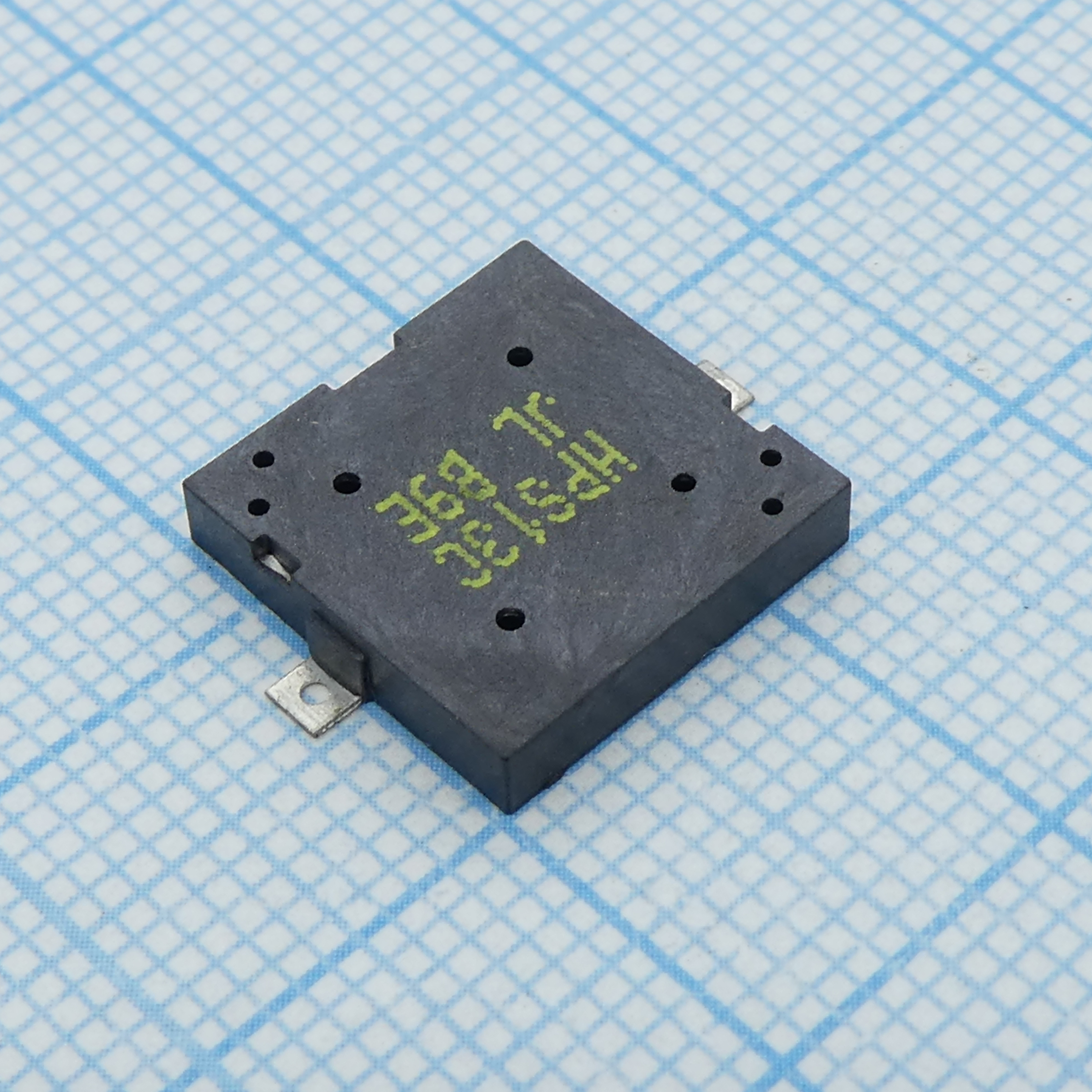 HPS13C - Пьезоизлучатель SMD, +5В, 3 мА, 80 дБ, 4.1±0.5 кГц, 12.8x12.8х2.5 мм с генератором