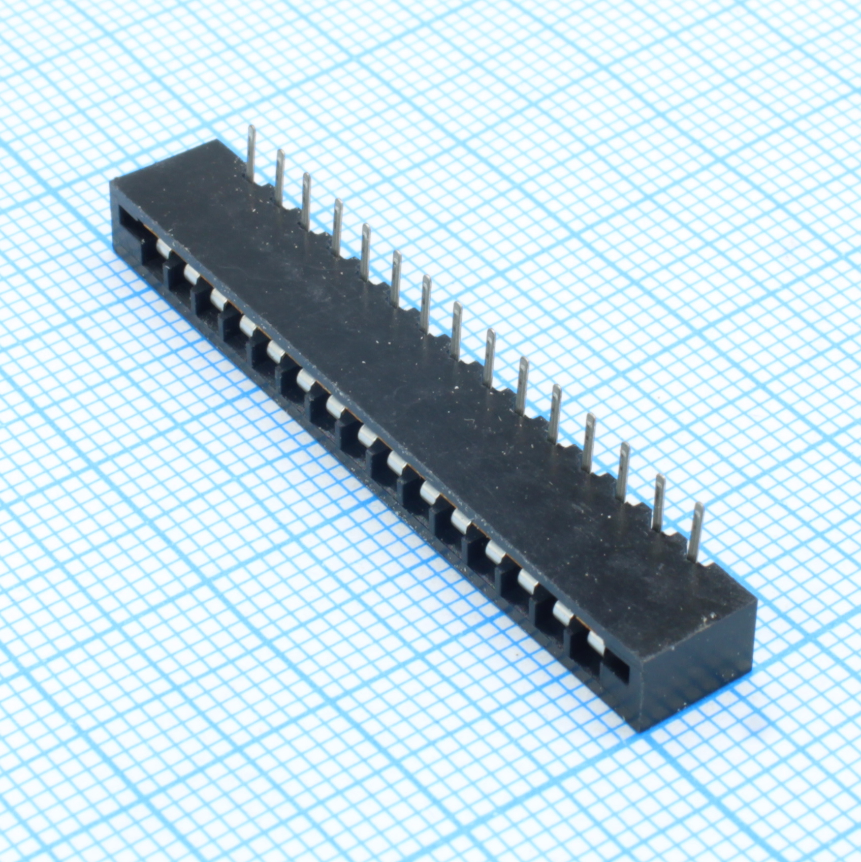 DS1020-15RT1D - FPC разъем для шлейфа на плату угловой 15pin, шаг 2.54мм