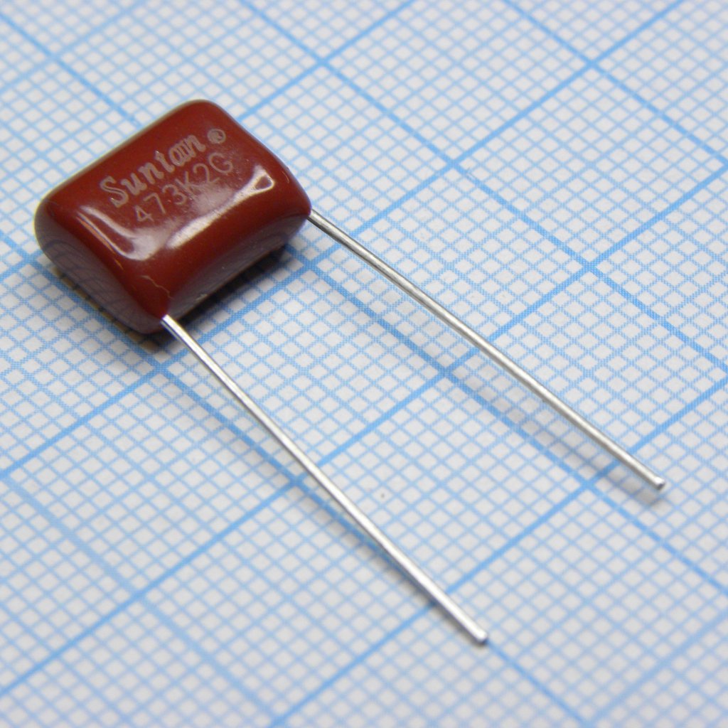 TS02002G473KSB0D0R - Конденсатор металлоплёночный полиэтилентерефталатный 0.047мкФ 400В ±10% (13х7х10.5мм) шаг выводов 10мм 85°С россыпь