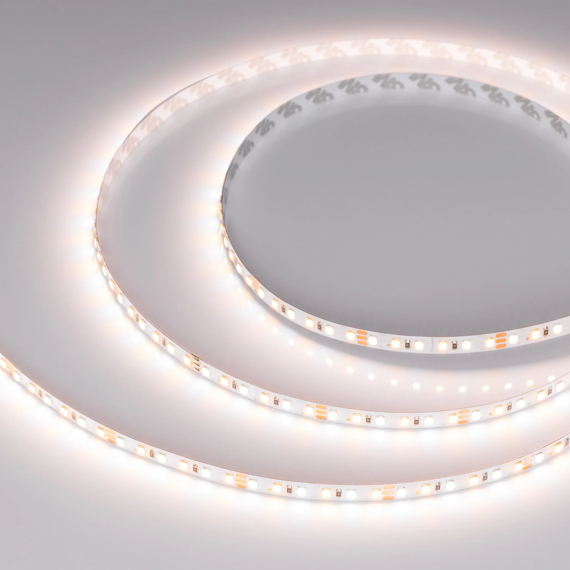 Лента RT-A120-8mm 12V White-MIX (9.6 W/m, IP20, 2835, 5m) 013126(2) - Мультибелая MIX (2 оттенка) лента RT-A120, открытая. Светодиоды 2835, 120 шт/м (600 шт на 5 м), белая плата, ширина 8 мм, скотч 3M. Цвет MIX БЕЛЫЙ 6000 K + ТЁПЛЫЙ 2700 K, цветопередача 