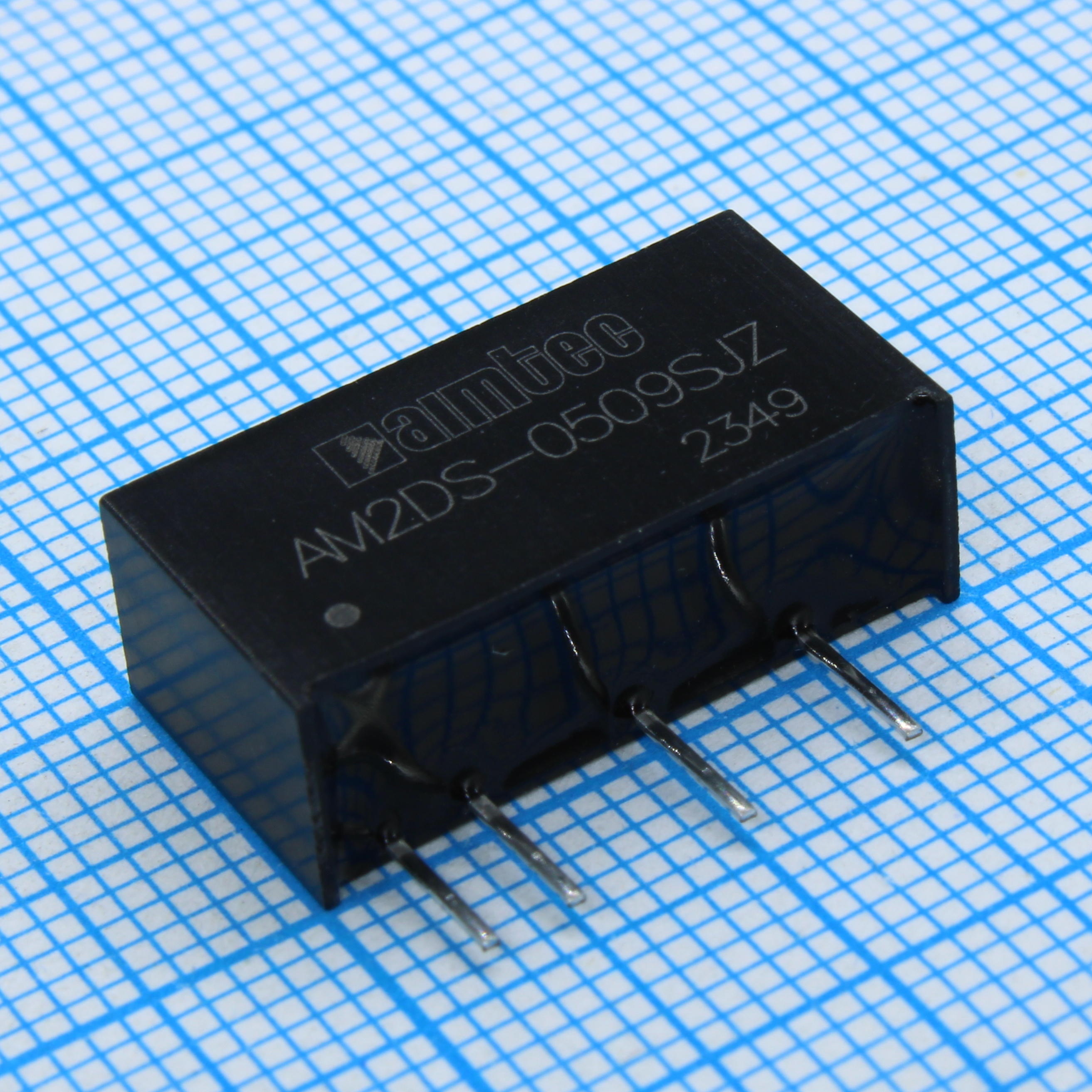 AM2DS-0509SJZ - DC/DC, 2Вт, вход 4.5…5.5В, выход 9В/0.022…0.222А, изоляция 1000В DC, КПД 85%, максимальная емкостная нагрузка не более 1000мкФ, SIP7, 19.65x7.05x10.16мм, -40…105°C, пластик