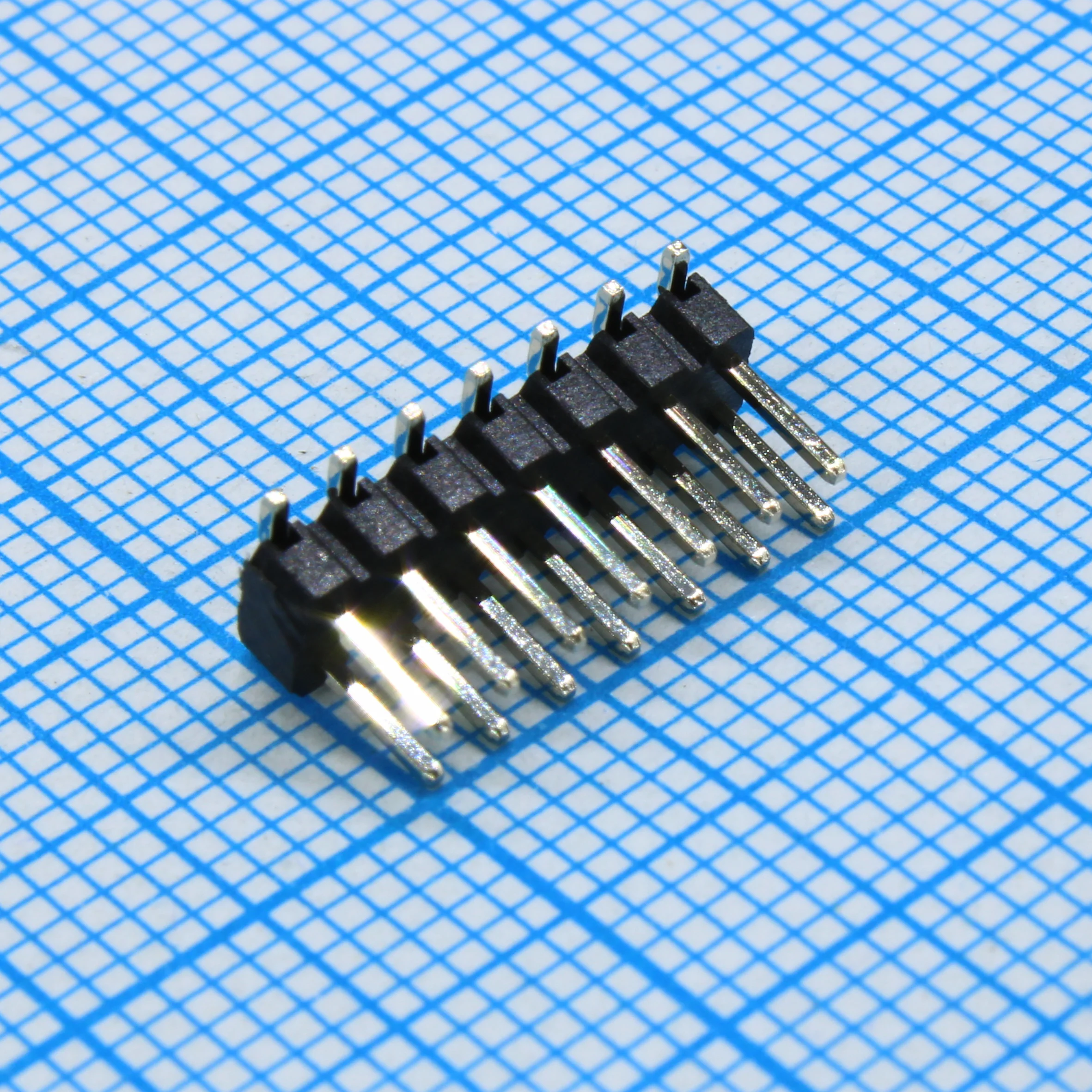 DS1025-08-2X7P8BXBS1-B - Вилка штыревая на плату SMD 2х7 контактов шаг 2.0мм вертикальная без устан. площадки