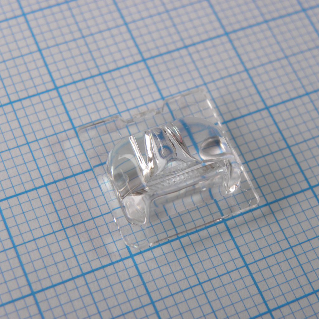 C14502_STRADELLA-T2 - Линза квадратная 13.9х13.9х4.96мм for European P-class standard