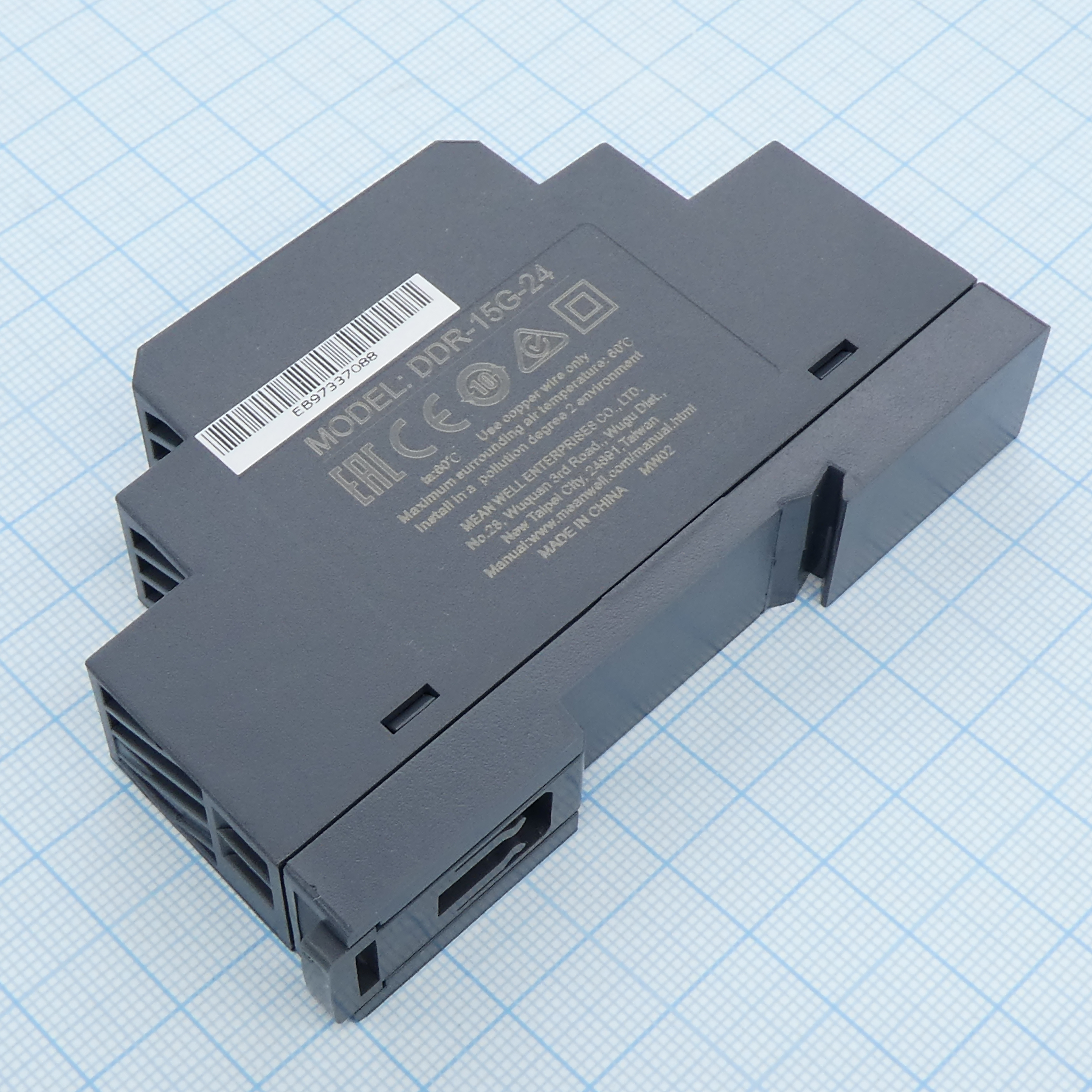 DDR-15G-24 - DC-DC, 15Вт, вход 9…36 В DC, выход 24В/0.63А, изоляция 4000В DC, в кожухе на DIN-рейку, 17.5х90х54.5мм, -40...+85°С