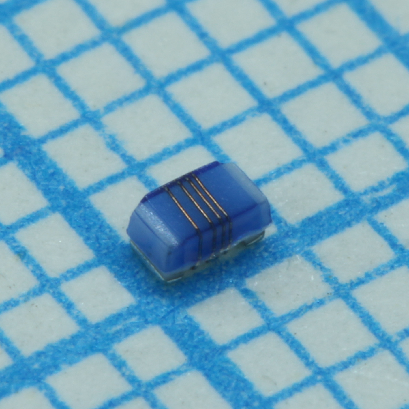 AISC0603-18NG-0.55A - Проволочная SMD индуктивность на ферритовом сердечнике 100МГц 18нГн ±2% 550мА RDC 0.17Ом 40Q