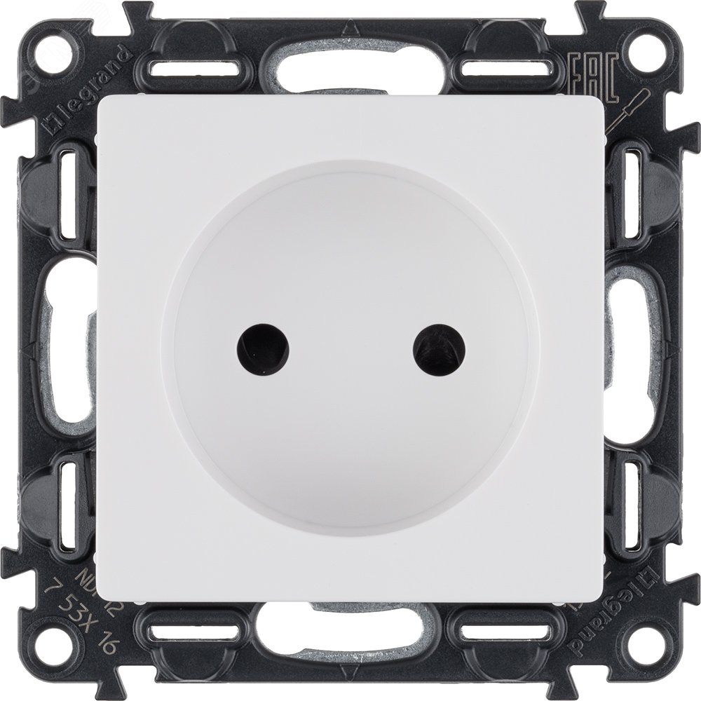 Розетка 1-м СП Valena Life 16А IP20 250В 2P защ. шторки безвинтов. клеммы с лицев. панелью механизм бел. Leg 753416