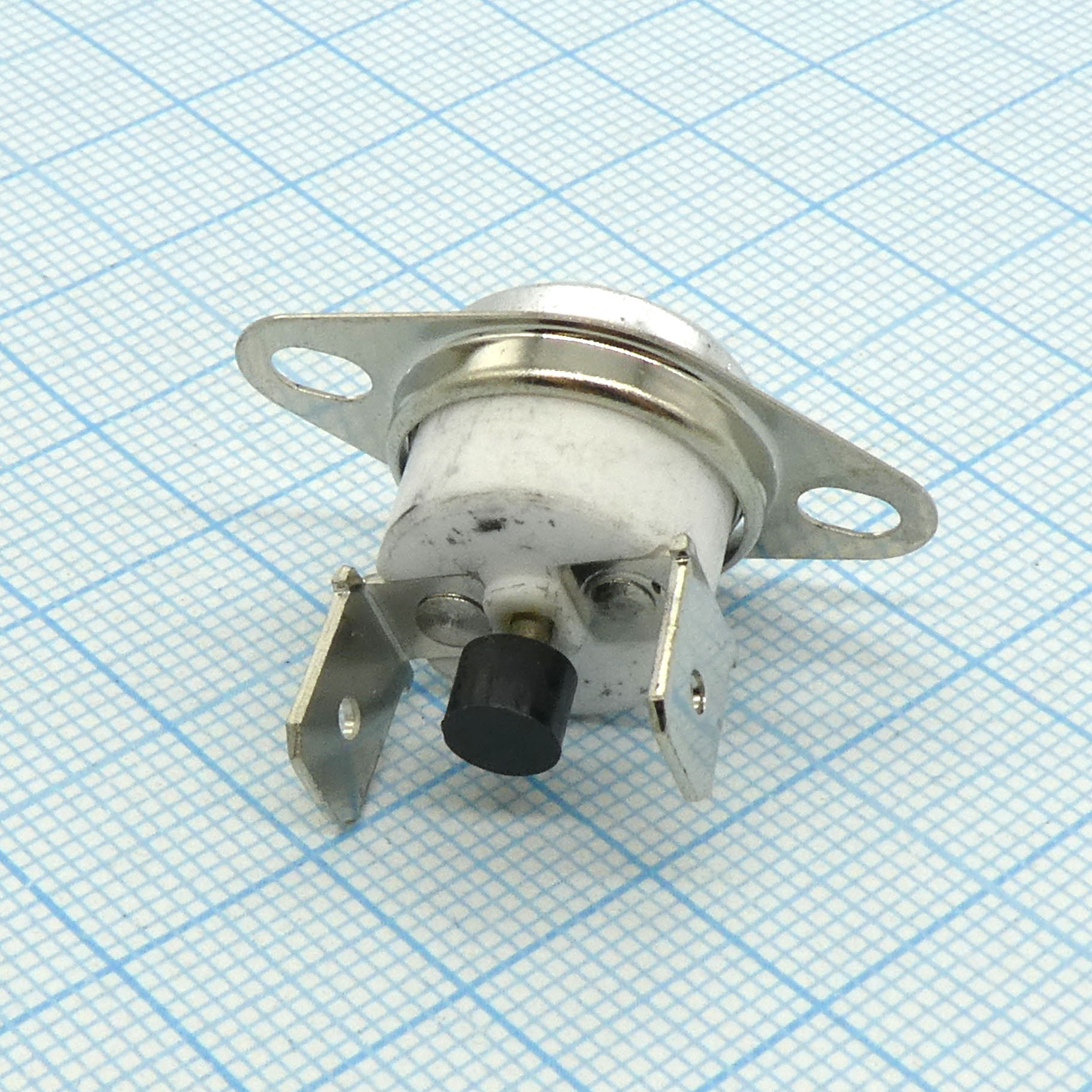 KSD301T 200С 250В 16А - термостат, LBVL нормально замкнутые с кнопкой (ручной сброс)