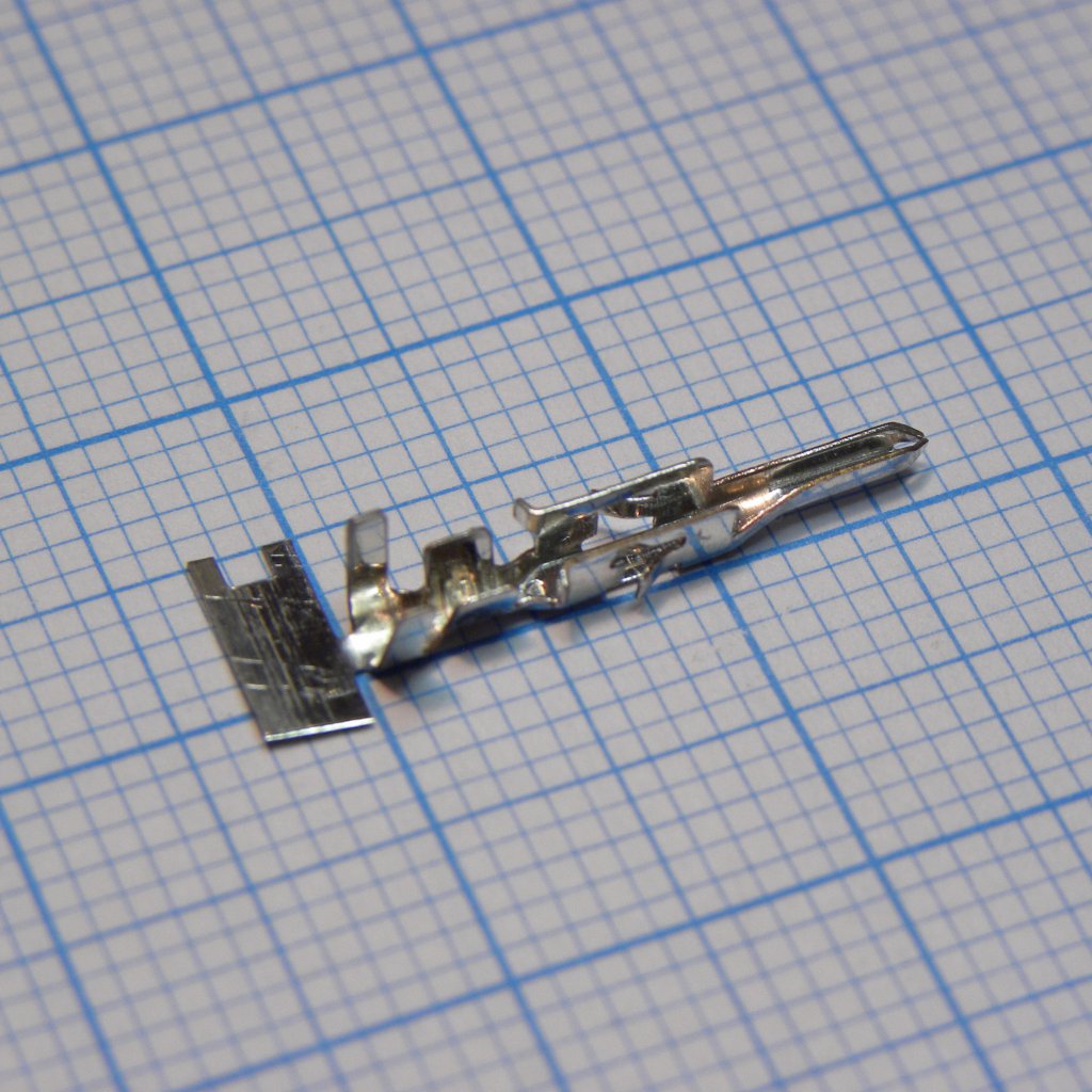 T-DS1073-02-PC600 - Контакты для разъемов серии MF (M обжимной)