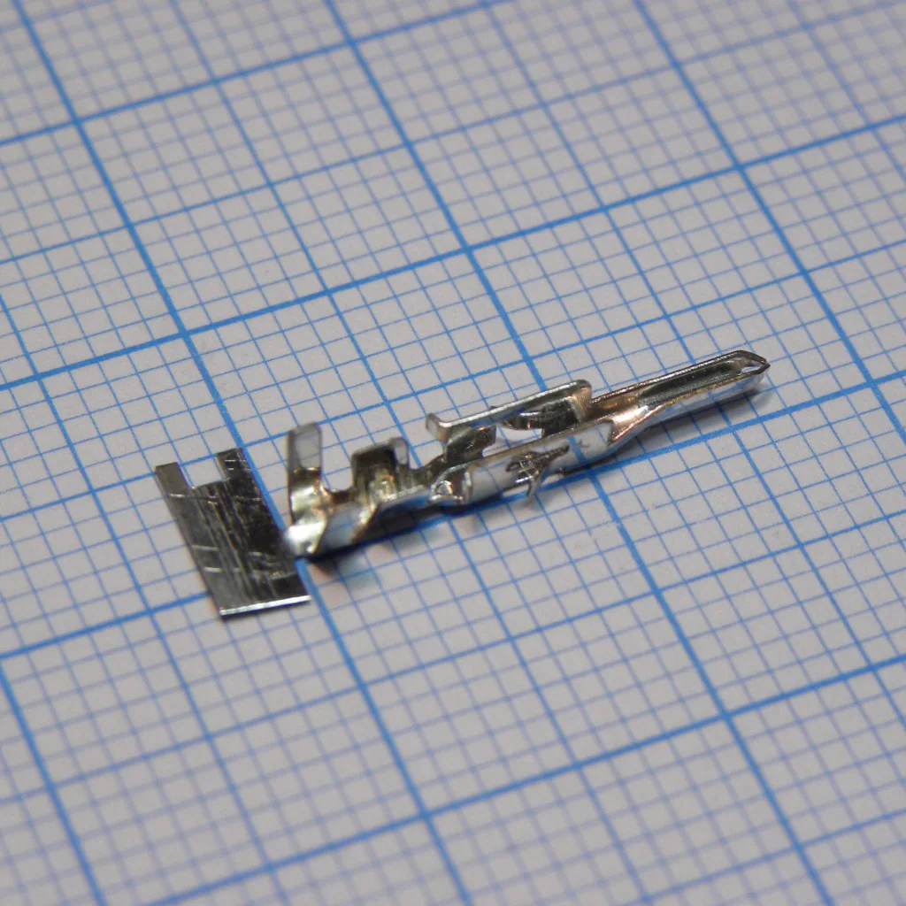 T-DS1073-02-PC600 - Контакты для разъемов серии MF (M обжимной)