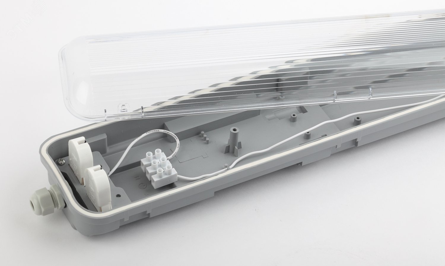 Светильник под две светодиод. лампы SPP-101-0-002-060 T8 G13 600мм IP65 Б0043657