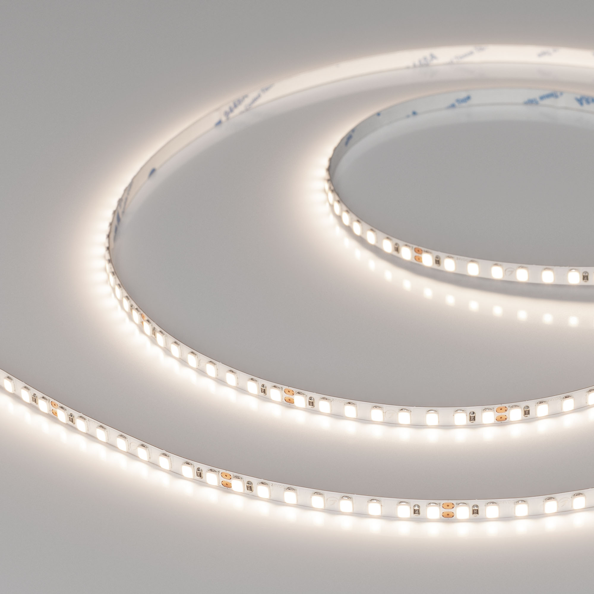 Лента RT-A160-5mm 24V Day4000 (9.6 W/m, IP20, 2835, 5m) 037800 - Светодиодная лента RT-A160, открытая IP20. Светодиоды 2835, 160 шт/м (800 шт на 5 м), белая плата 5 мм, скотч 3M. Цвет ДНЕВНОЙ 4000 K , цветопередача CRI>90 , угол 120°. Питание 24 В, мощнос