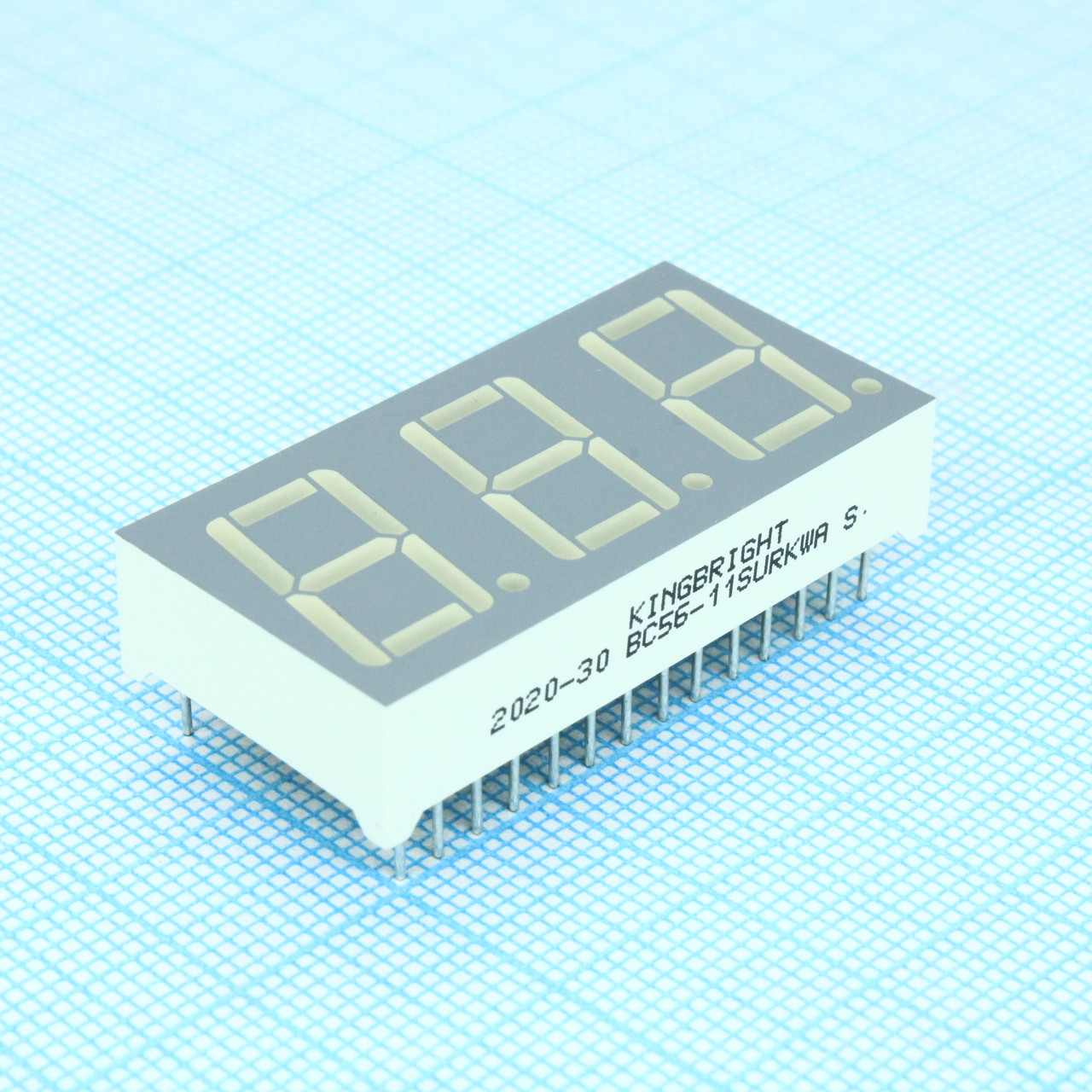 BC56-11SURKWA - 3-х разрядный индикатор/14,22мм/красный/630нм/9-22мкд