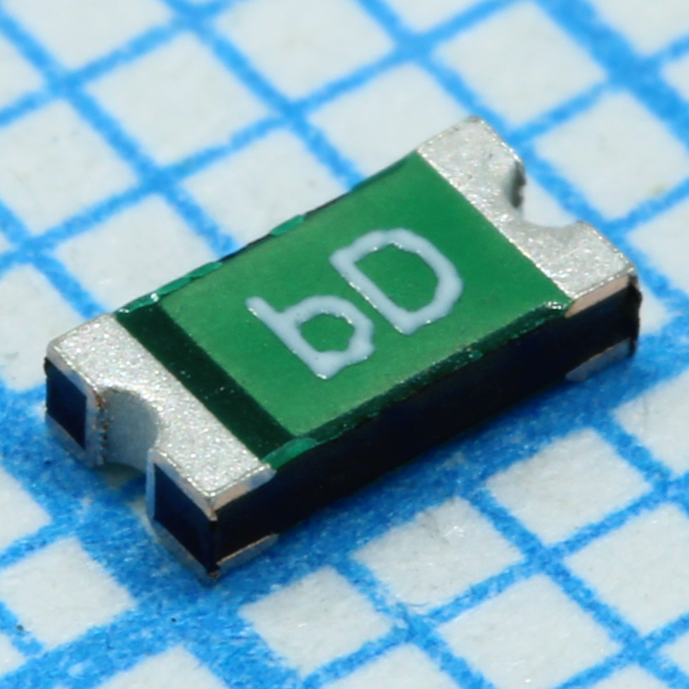 0ZCJ0010FF2E - Предохранитель восстанавливаемый 0.1A(захват) 0.25A(удержание) 60В 10A 0.4Вт 1сек 1.6Ом SMD 1206