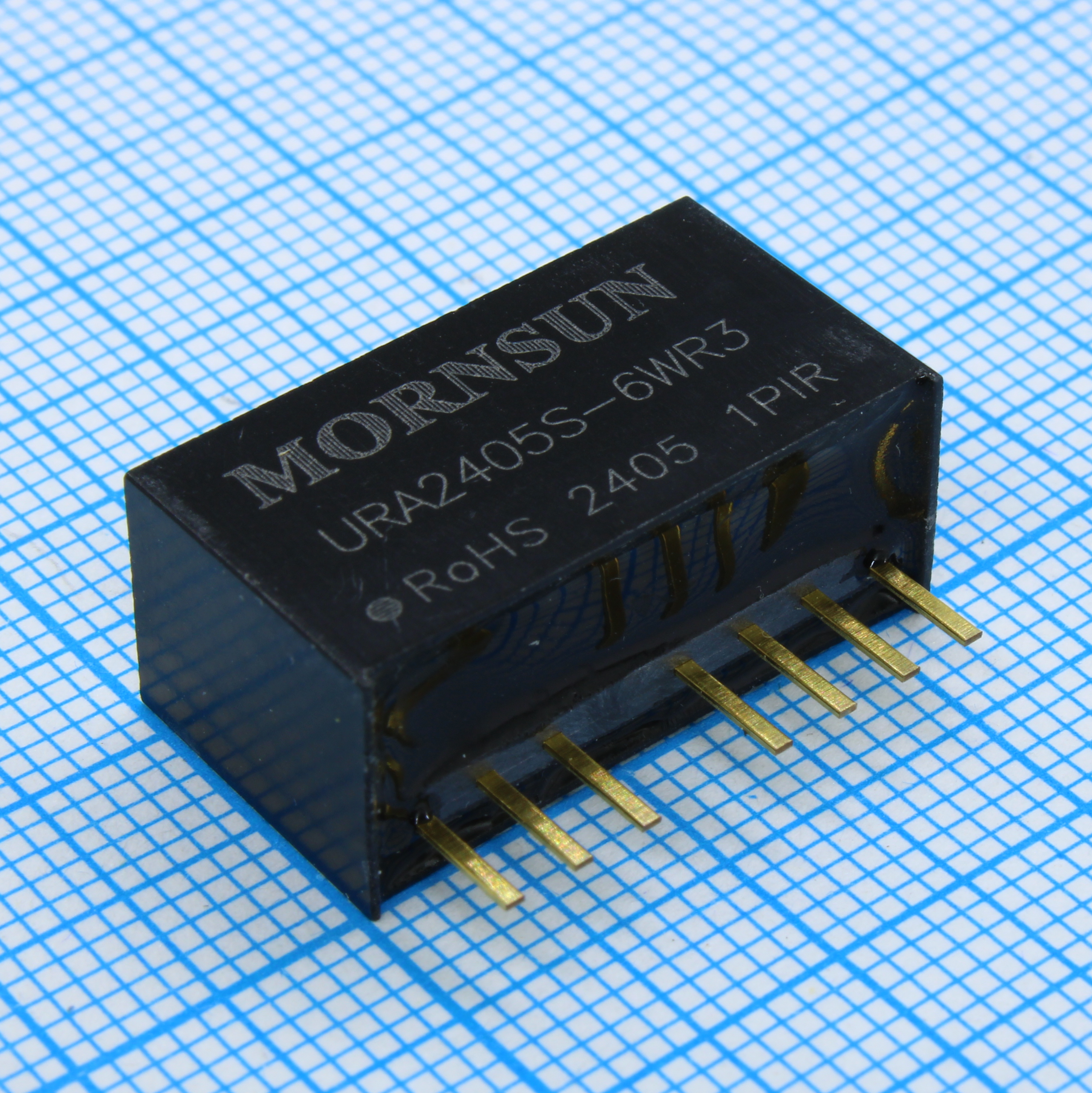 URA2405S-6WR3 - DC/DC, 6Вт, вход 9…36В, выход 5В/0.6А, изоляция 1000В DC, SIP8