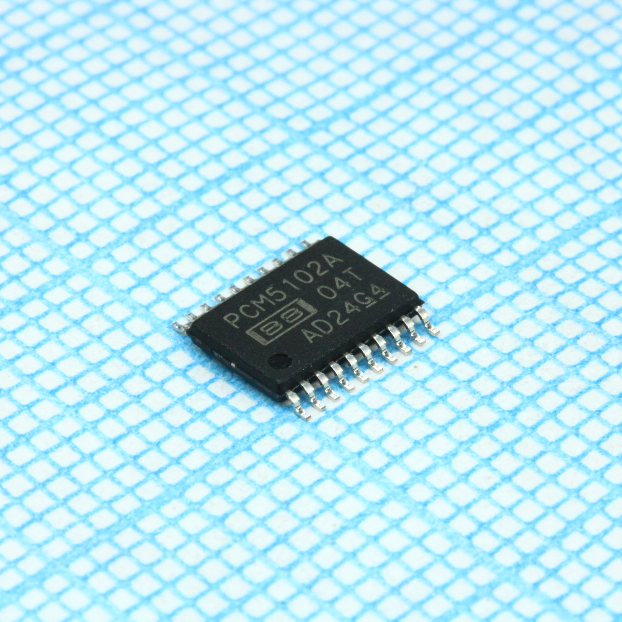 PCM5102APWR - 32-разрядный двухканальный ЦАП