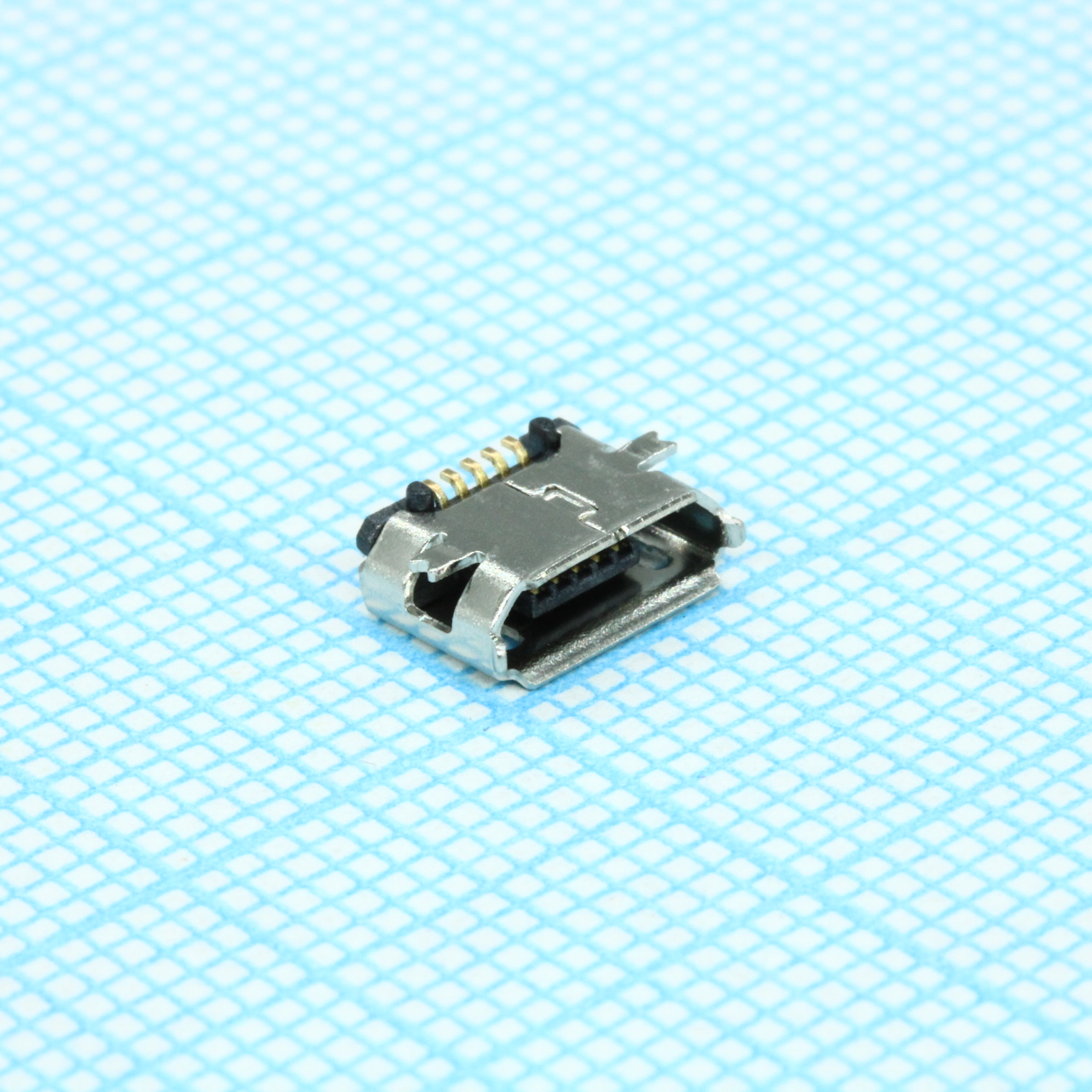 207A-BBA0-R - Разъем Micro USB тип B SMD, розетка на плату, 5 выв. угловая