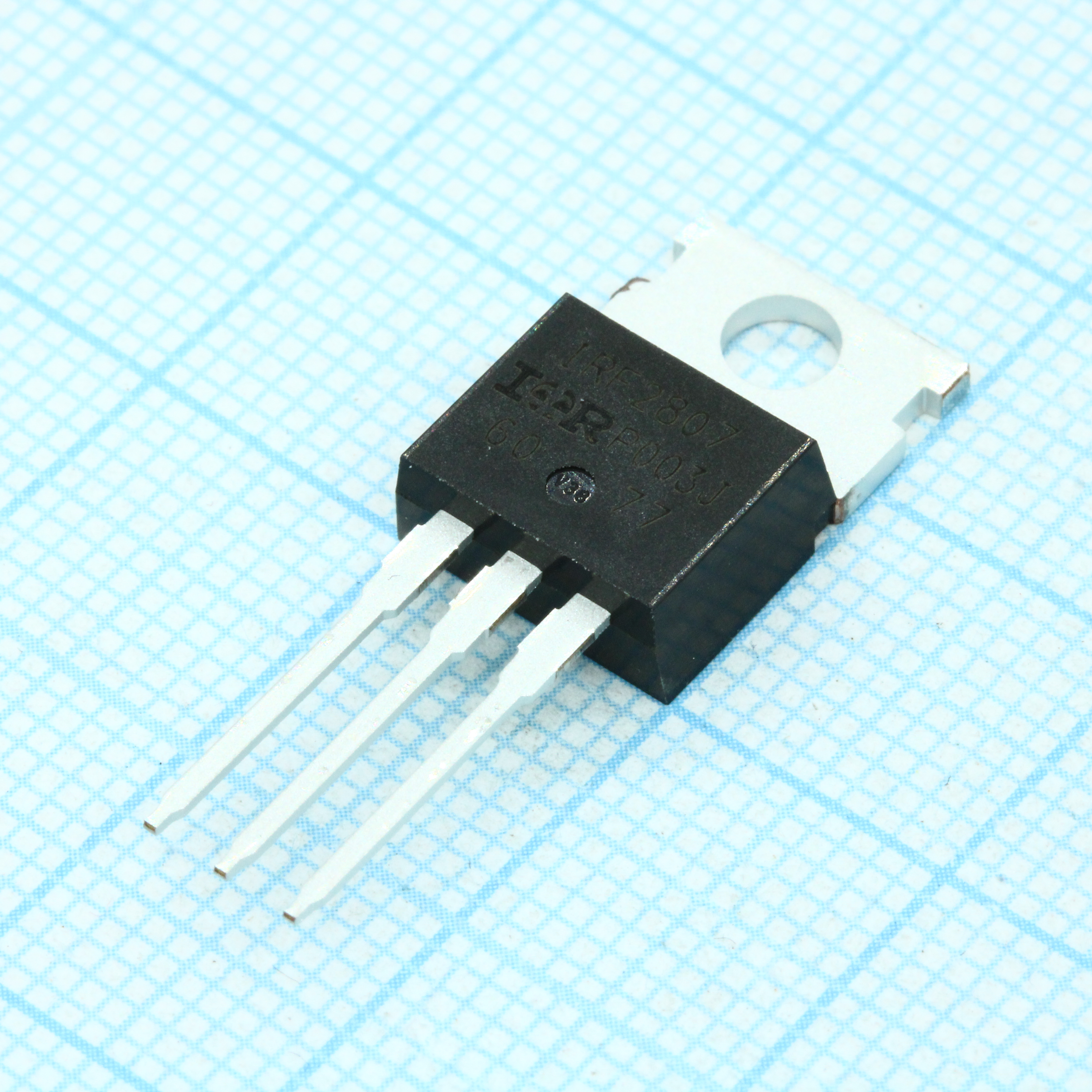 IRF2807PBF - Транзистор полевой MOSFET N-канальный 75В 82А 200Вт