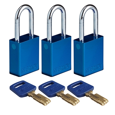 gws150261 - Замки SafeKey алюминиевые со стальной дужкой, высота дужки – 38 мм, диаметр дужки – 6.4 мм, алюминиевый корпус, размеры корпуса – 46х38х19 мм, система "Одинаковые ключи", цвет – синий, 3 шт/упак