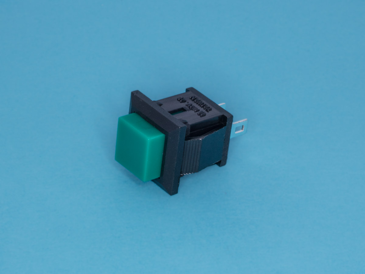 PSW-9AG - Кнопка 15х15 крепление защелка без фиксации, НР контакт, зеленая