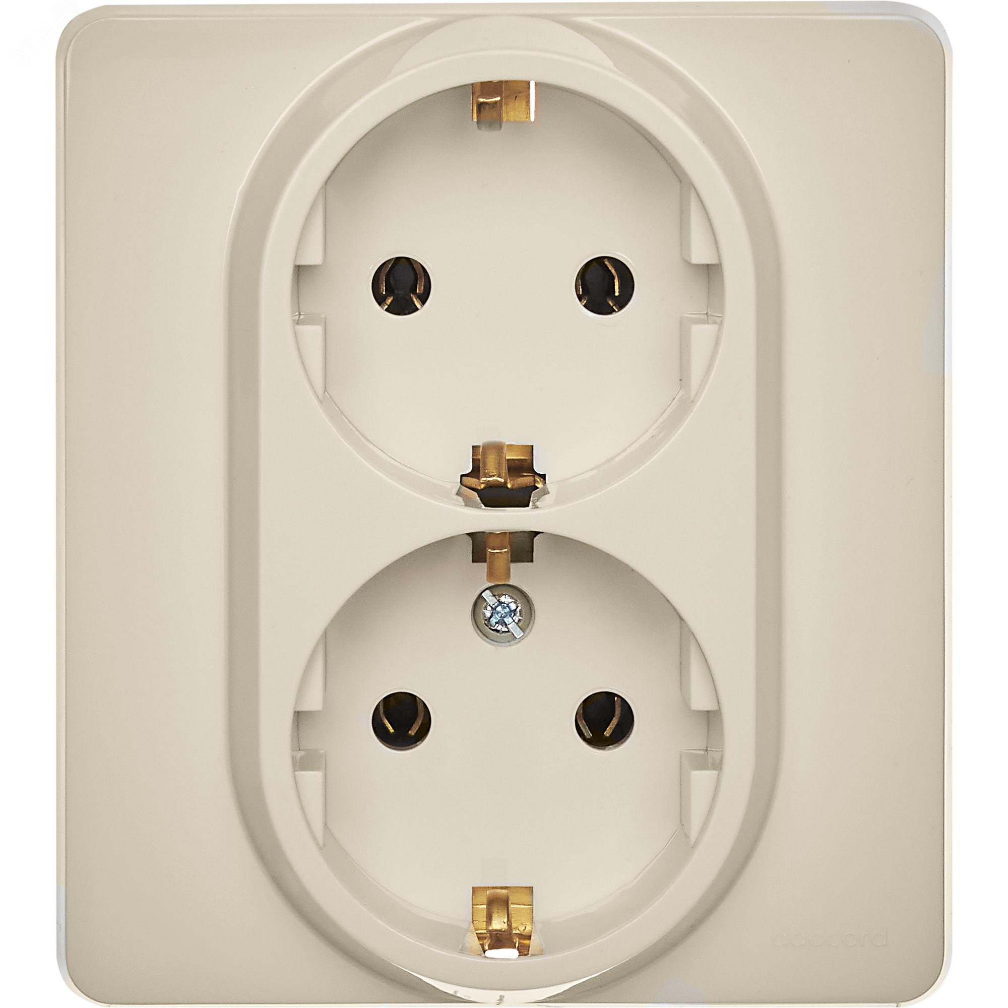 Розетка Inspiria 16А 250В 2х2P+E немецк. стандарт сл. кость Leg 673751