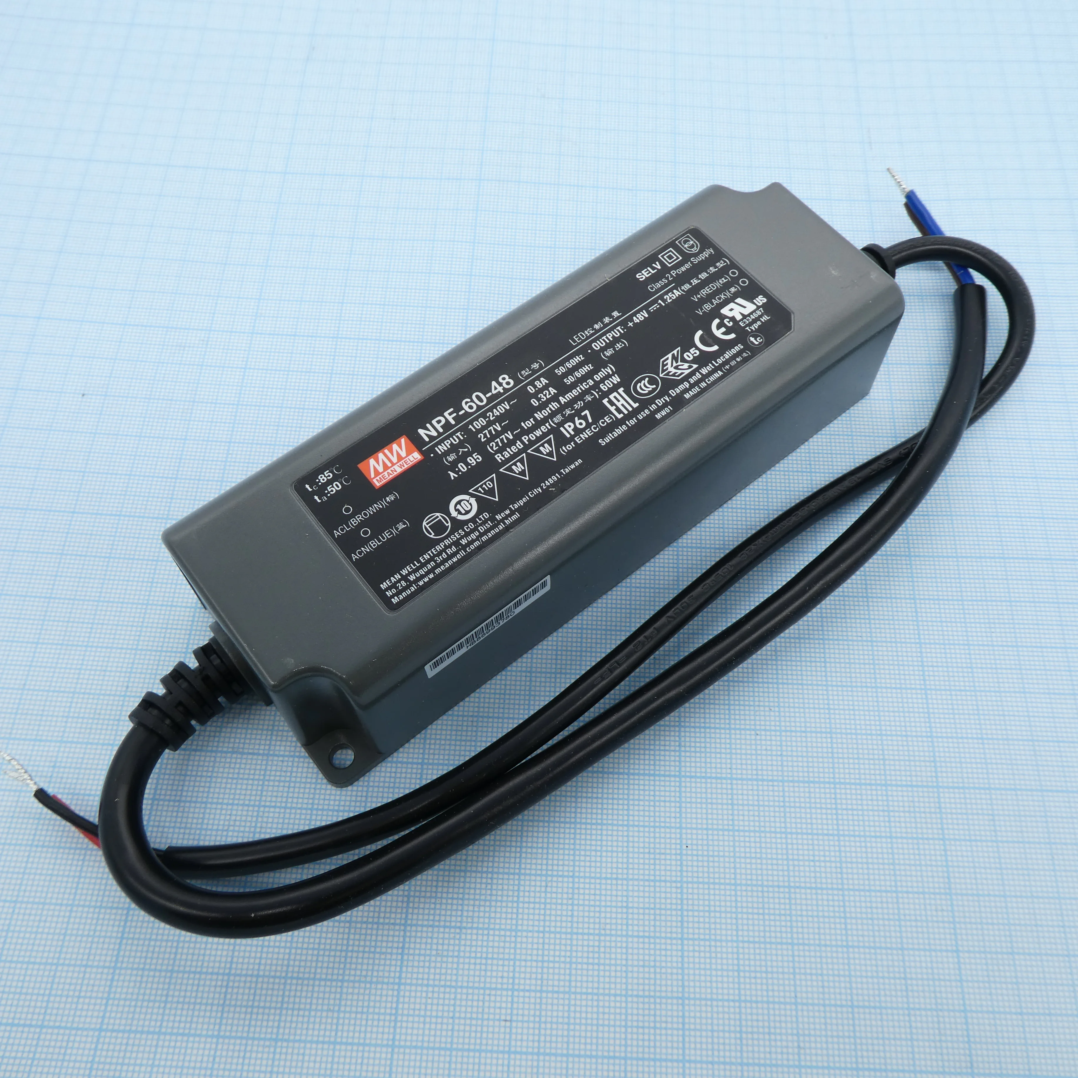 NPF-60-48 - AC-DC, 60Вт, вход 90…305В AC, 47…63Гц /127…431В DC, выход 28.8…48В/1.25A, ККМ, изоляция 3750В AC, в кожухе 150х53х35мм, -40…+70°С