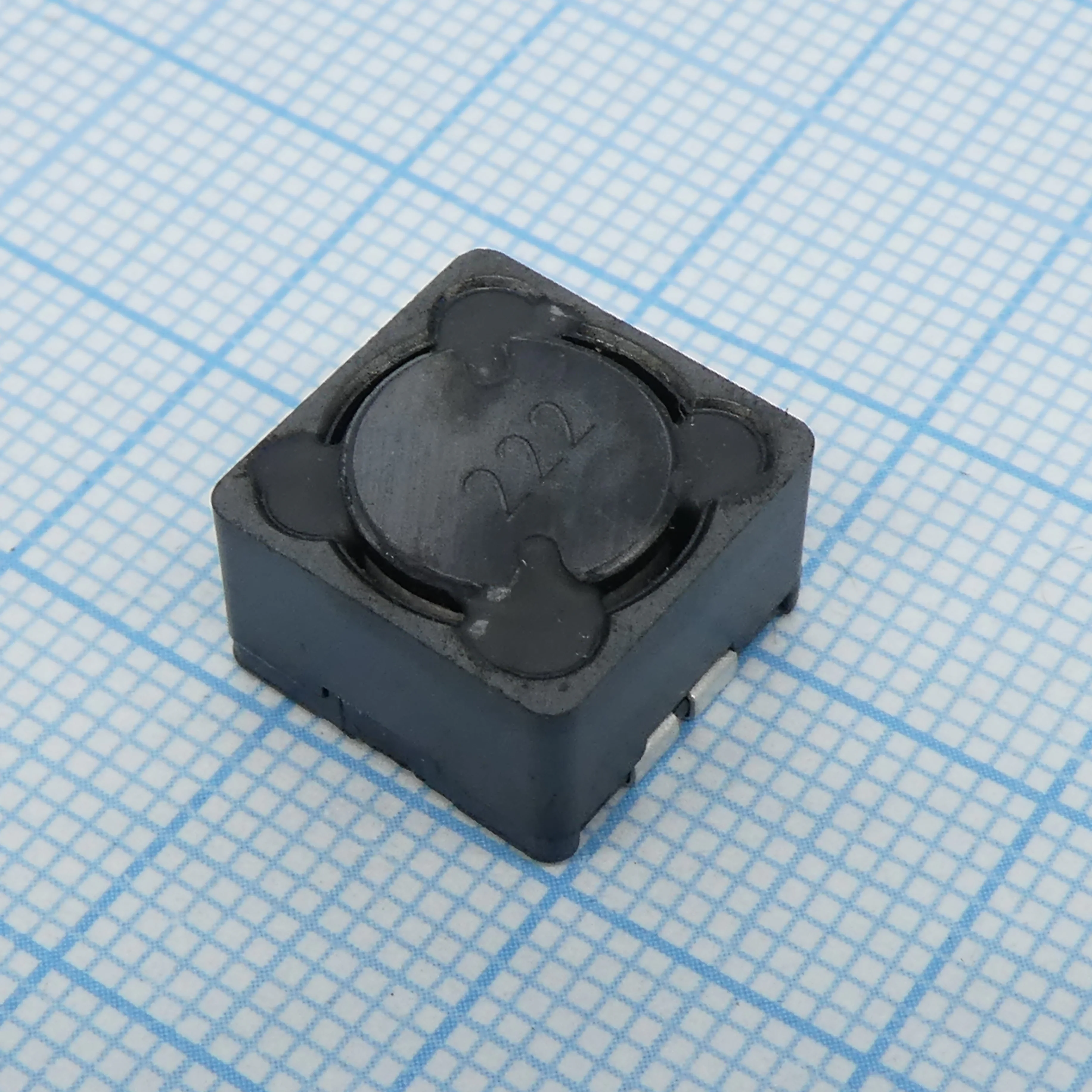 SRR1208-222KL - SMD индуктивность проволочная, на ферритовом сердечнике, экранированная 2.2mH 10% 1KHz 20Q-Factor Ferrite 400mA 4.2Ohm DCR Automotive