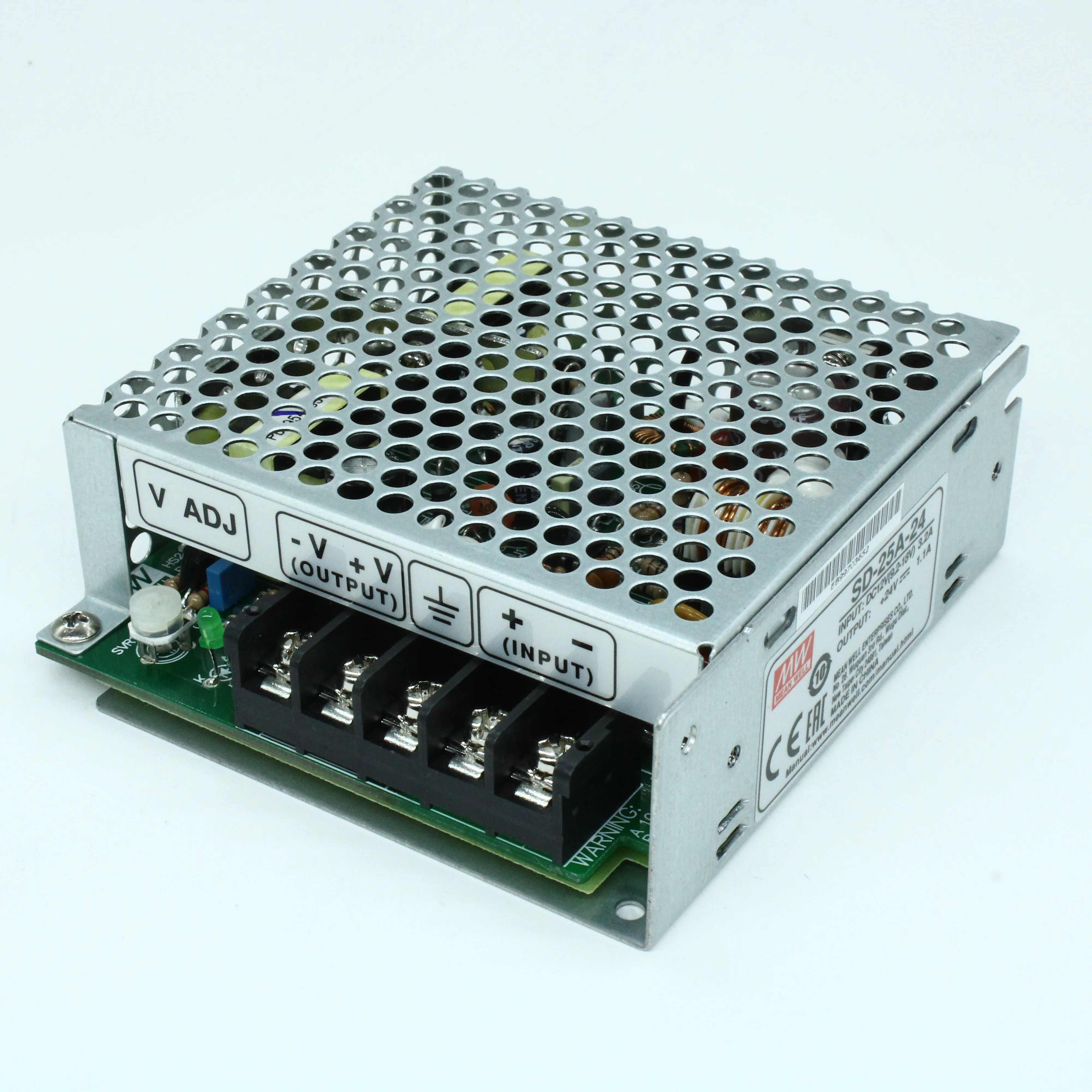 SD-25A-24 - DC-DC, 25Вт, Uвх=9 - 18В, Uвых=24В/1.1А, изоляция 1500В DC, рег. Вых=±10%Uном, в кожухе 99х97х35мм, -10°С…+60°С