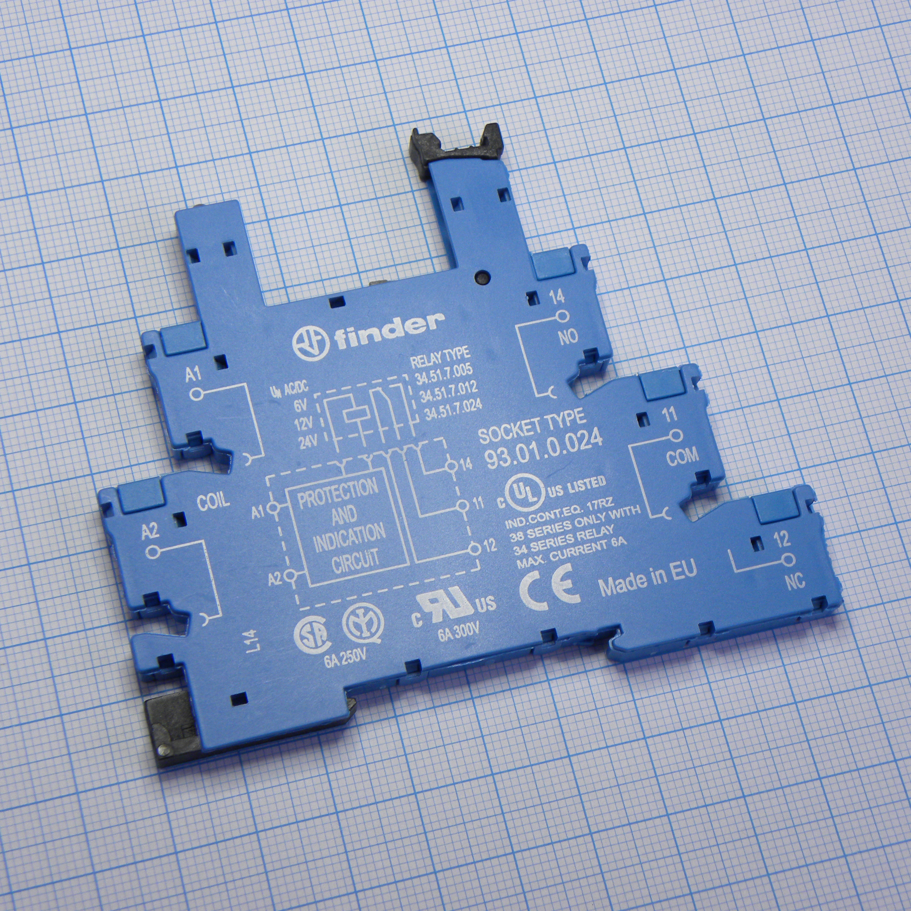 93.01.0.024 - RELAY SOCKET, DIN RAIL, 5PIN, SCREW