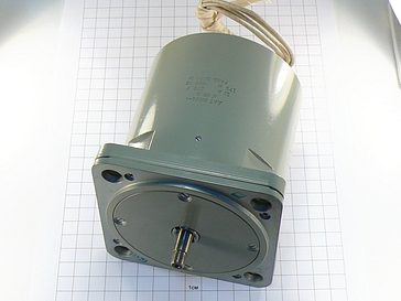 Двигатель ДАТ61560-1 "5"