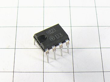 Микросхема КР140УД23