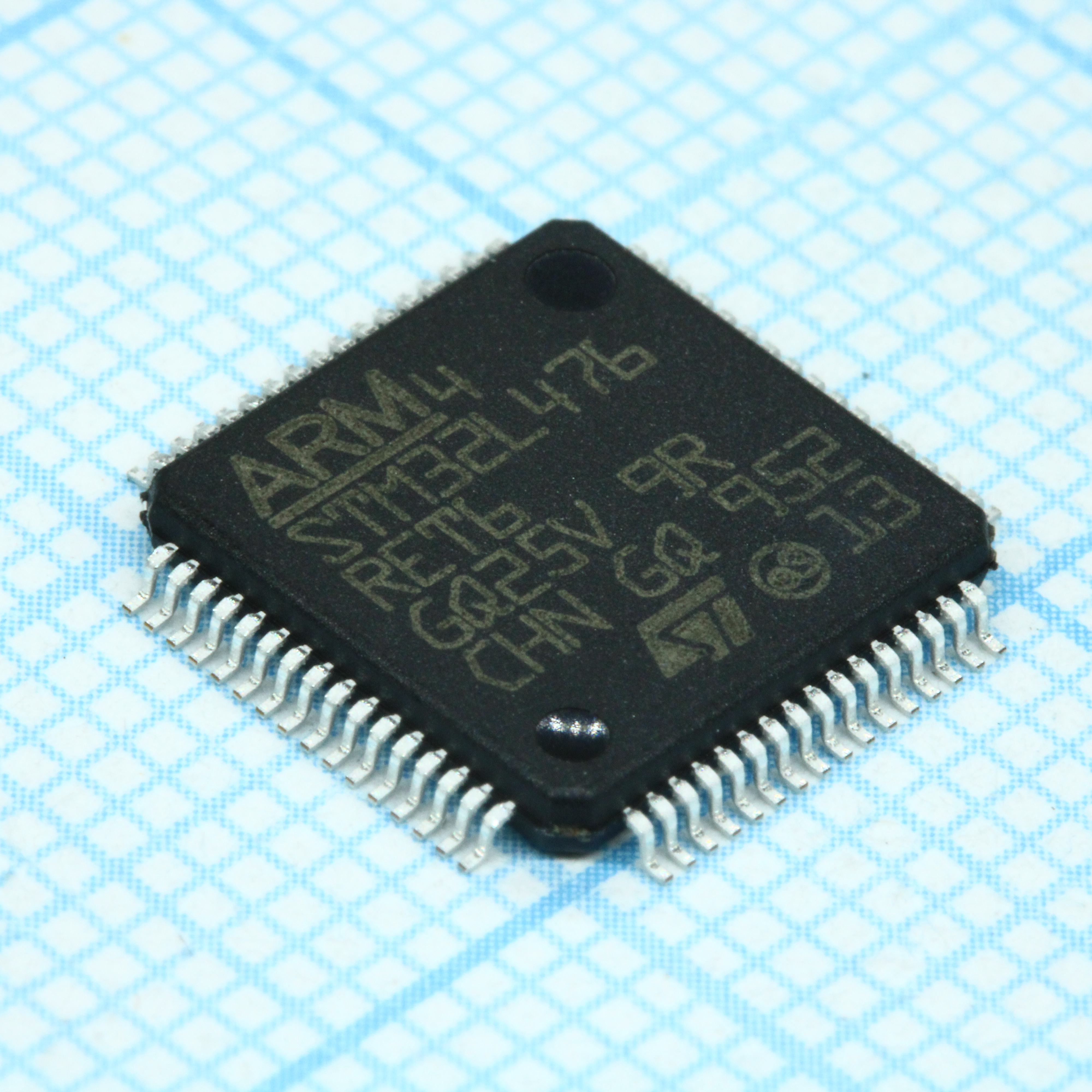 STM32L476RET6 - Микроконтроллер STM 32-бит ядро ARM Cortex M4 RISC 512кБ Флэш-память 1.8В/2.5В/3.3В 64-Pin LQFP лоток