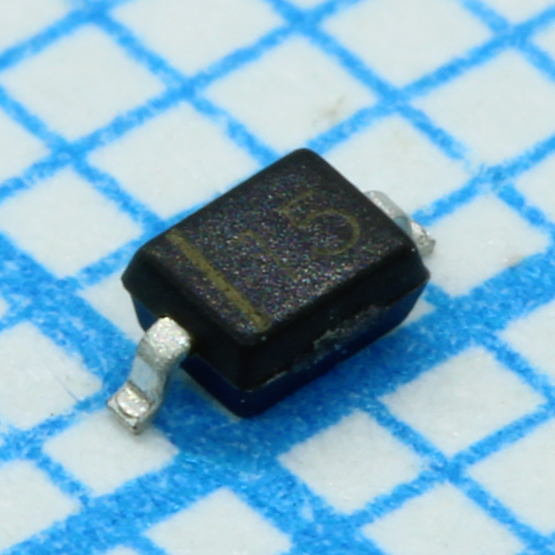 SP4023-01FTG - Диод защитный от перенапряжения - TVS (супрессор) однонаправленный 15В включение 40В ограничение автомобильного применения SOD-323 лента на катушке
