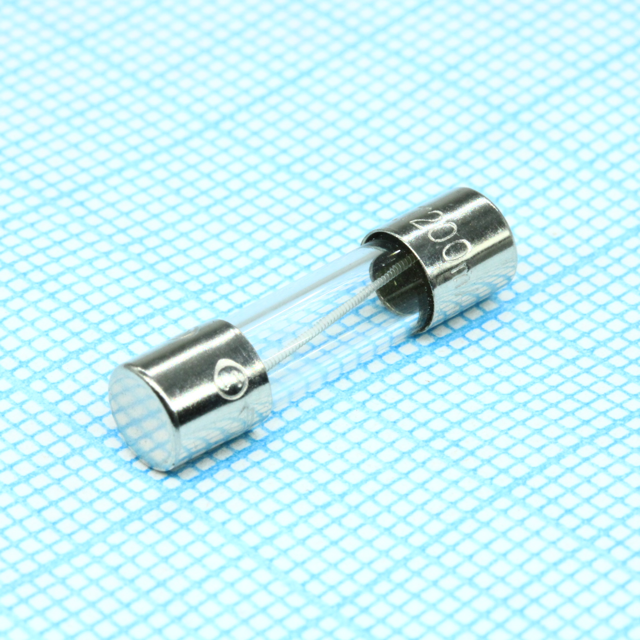 0218.200MXP - Миниатюрный медленнодействующий предохранитель 0.25А 250В 5X20мм в стеклянном корпусе россыпь