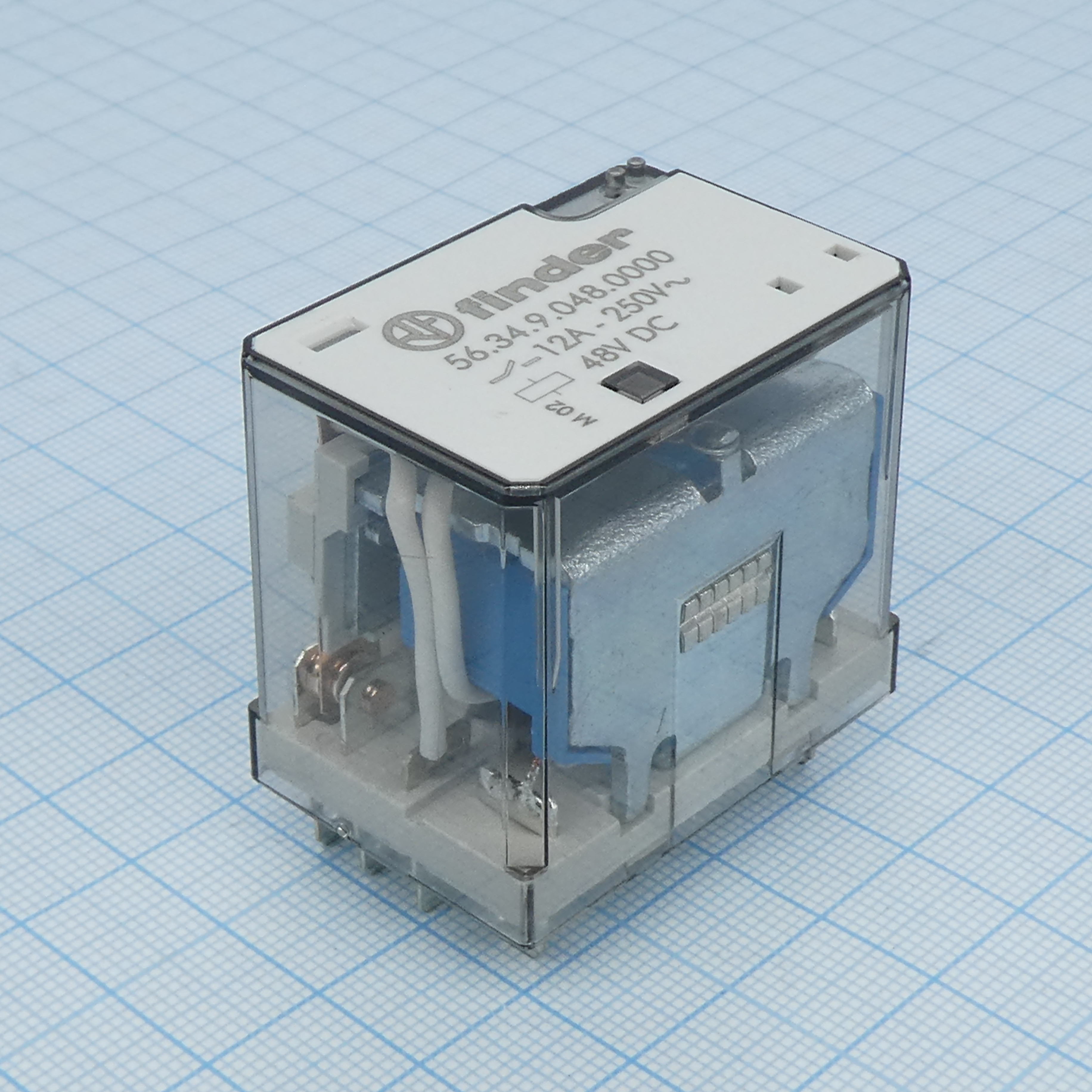 56.34.9.048.0000 - Низкопрофильное миниатюрное электромеханическое реле; монтаж на печатную плату; выводы с шагом 3.2мм; 1CO 10A; контакты AgSnO2; катушка 12В DС (чувствит.); степень защиты RTII