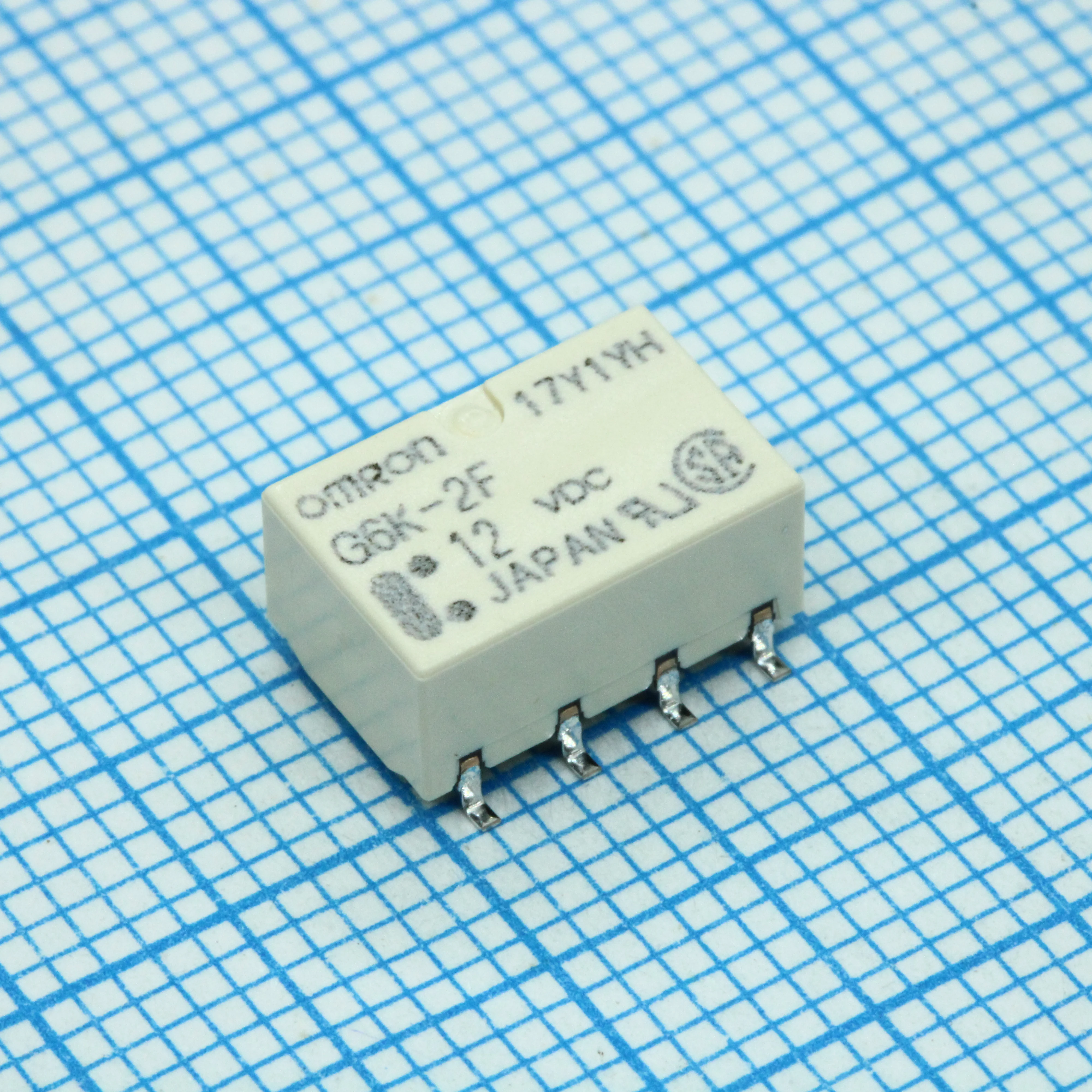 G6K-2F-TR-12DC - Реле сигнальное 1А две контактных группы на переключение катушка 12В