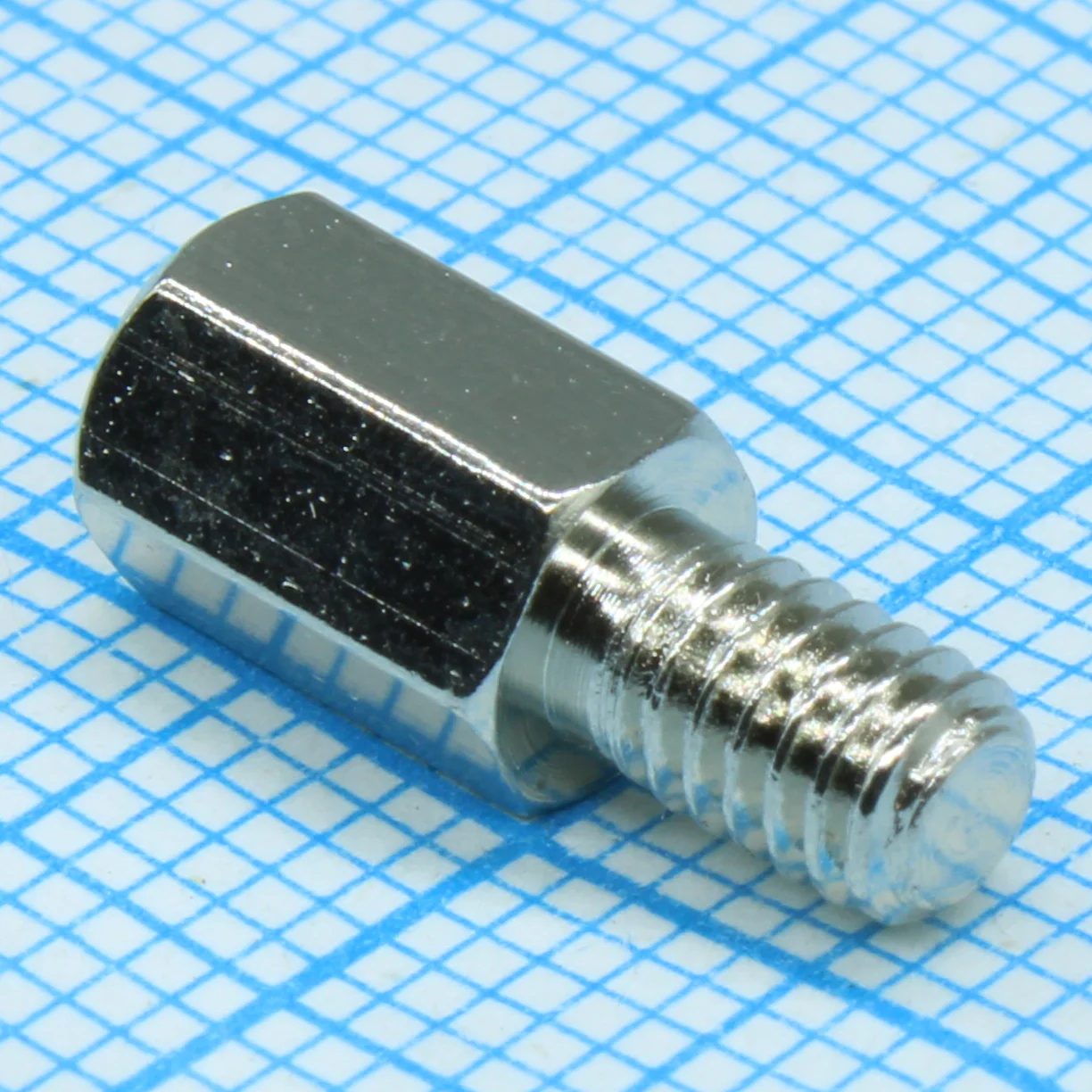 H-L0800-1400-5-04-1N1W - Стойка латунная никелированная для печатной платы, шестигранная, М4, 8мм, отверстие-винт