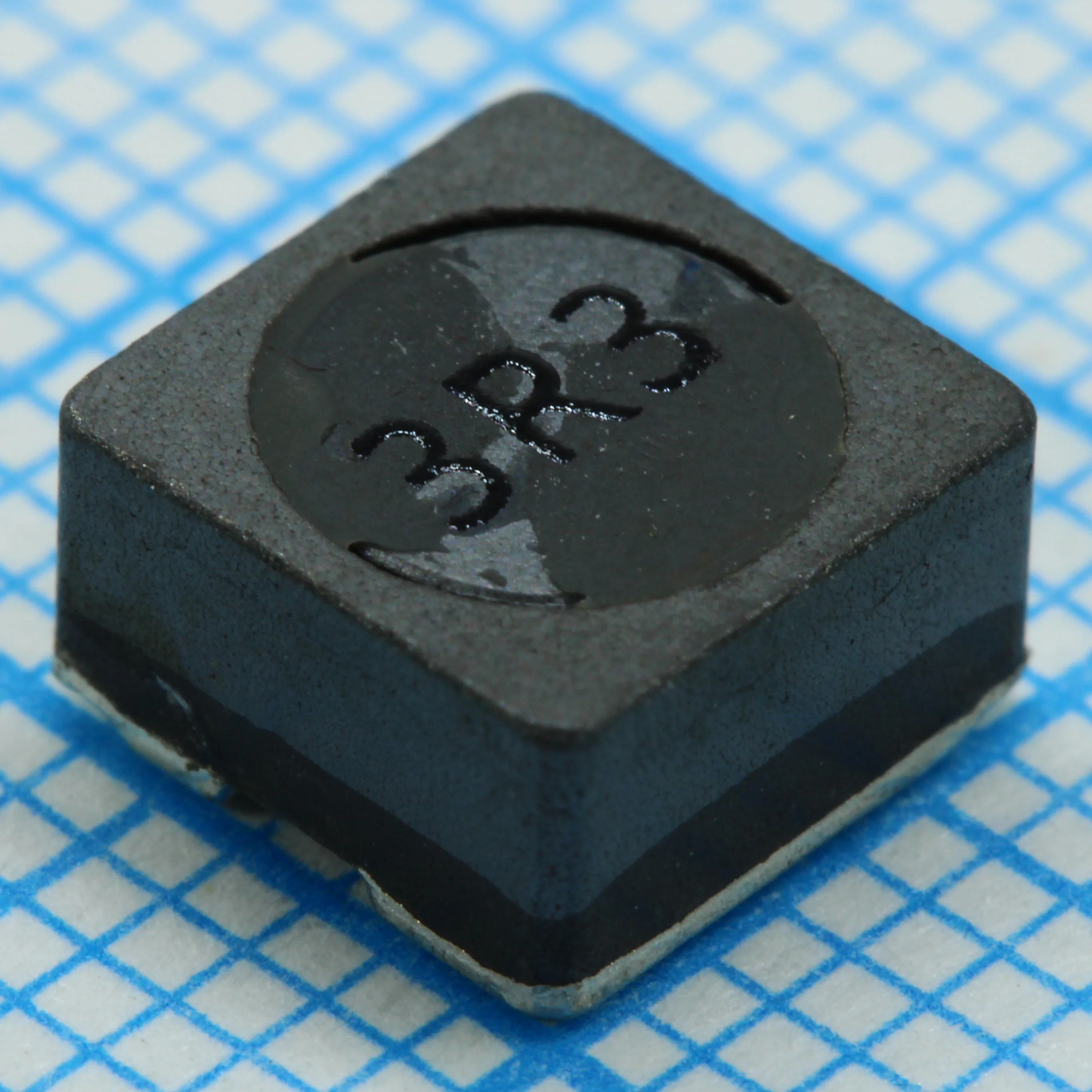 SRR6038-3R3Y - Катушка индуктивности силовая проволочная экранированная 3.3мкГн ±30% 10кГц 9.8Q-Фактор феррит 3.5A 20мОм по постоянному току лента на катушке