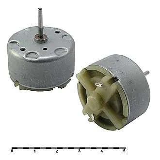 R500-18280  1.5V - Электродвигатель 1.5V 0,07Вт, 1350/1074об/мин 20х32мм вал 2х9мм