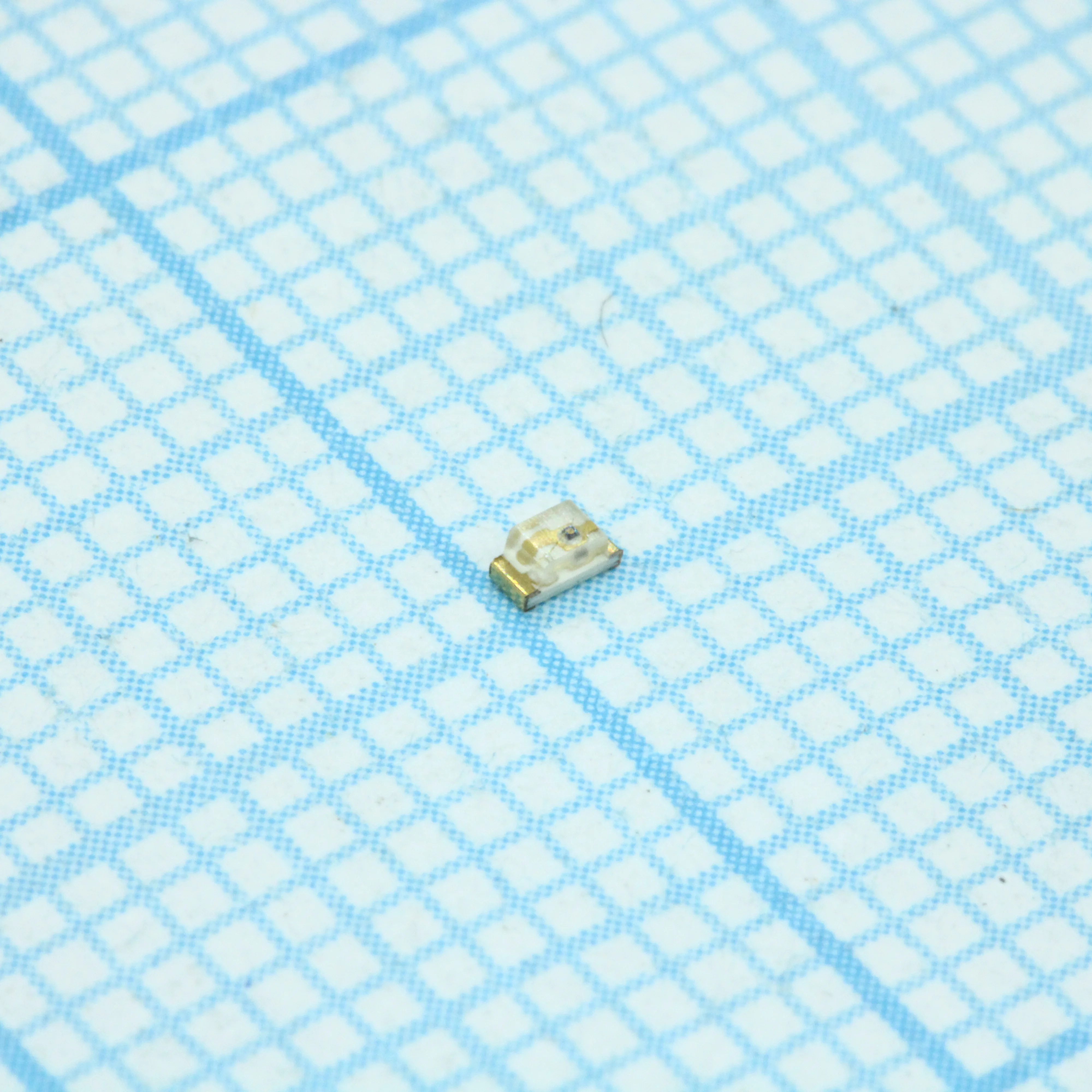 KPT-1608SEC - Светодиод smd 1,6х0,8мм/оранжевый/601нм/80-200мкд/прозрачный/120°